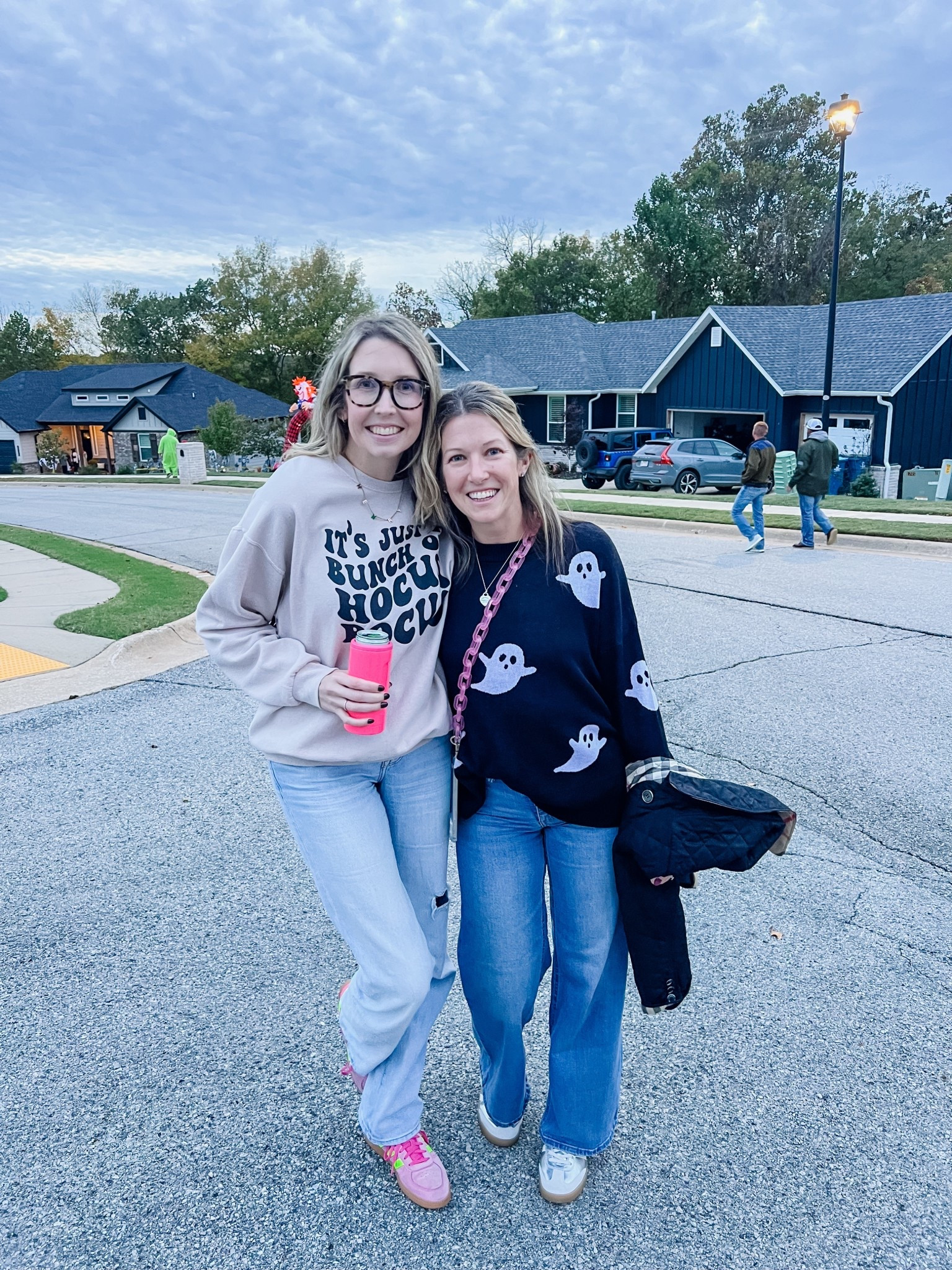 My jeans are still on sale for 22 bucks. I got my typical size, 27 and they fit perfect  

#LTKStyleTip #LTKSaleAlert