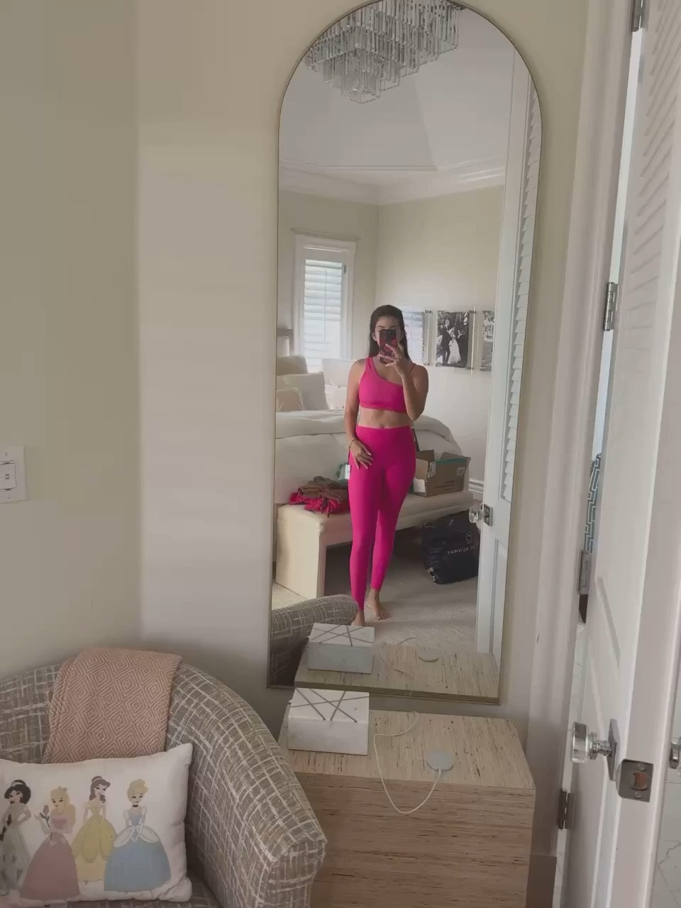 Got this pink active set from Beach Riot 🩷 linking a similar top & will link a green python print that I got too! 
 

#LTKWatchNow #LTKActive #LTKFitness