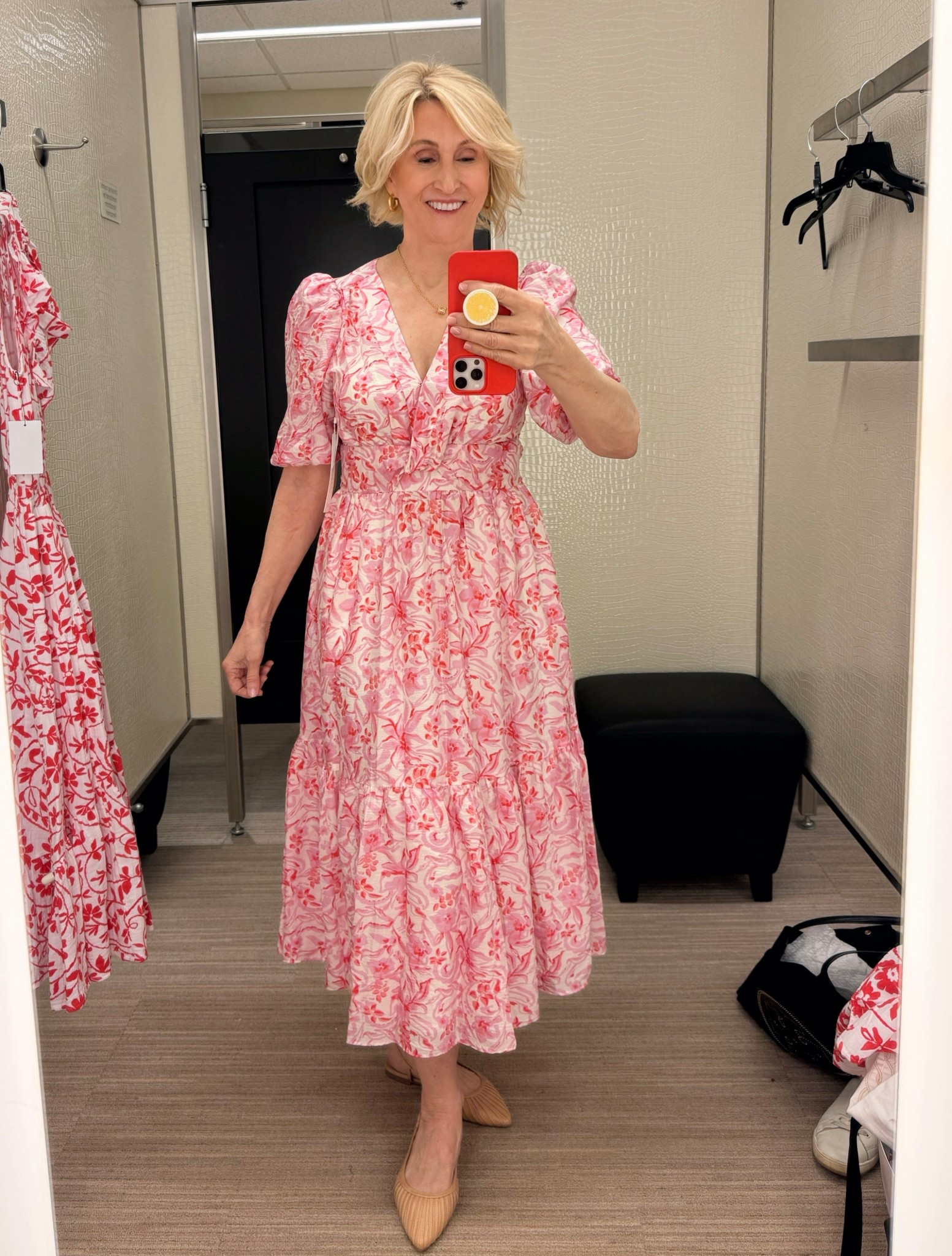 There’s just something about a red floral maxi that makes you feel instantly put together ❤️🌸

Easy, flowy, and one of those pieces you can throw on without overthinking — especially with the short sleeves making it perfect for those in-between weather days.

It’s giving a little bit romantic, a little bit effortless… and very much “I didn’t try too hard but still feel amazing” ✨

Now I just need an excuse to wear it everywhere 😌

#LTKgrwm #LTKSeasonal #LTKOver40