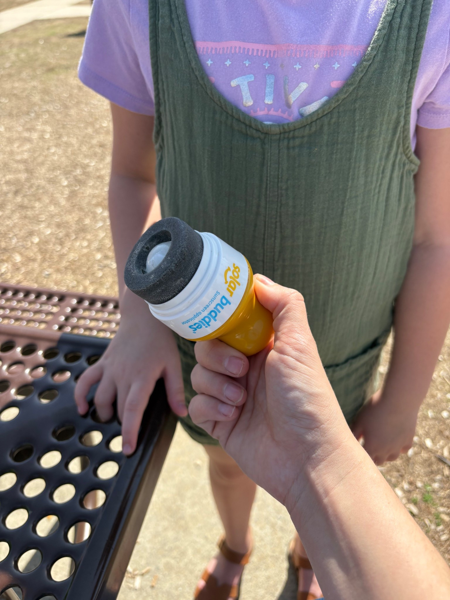 A summer and spring must have! A sunscreen applicator