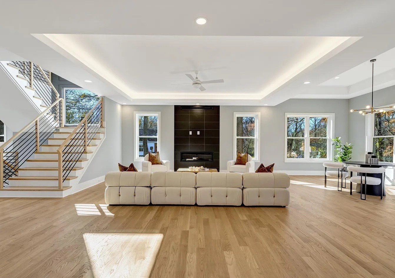 Shop this Room!

#LTKHome #LTKdayinmylife #LTKU