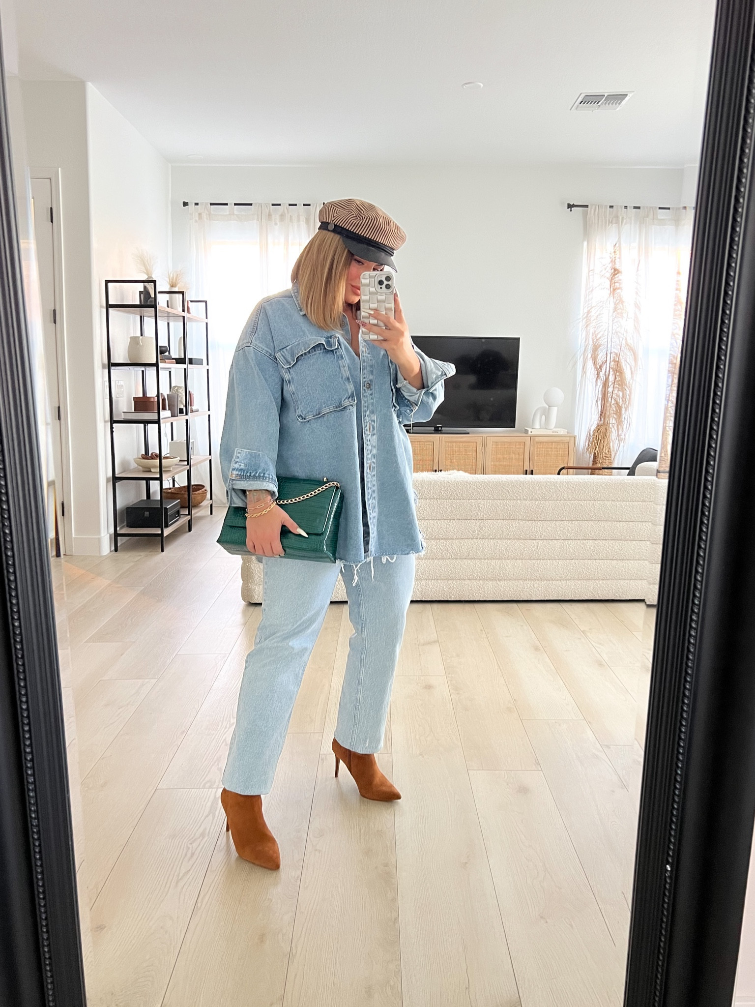 Was hard to find similar items for this look. All the items minus the jeans were old. I did my best to find you items to recreate the look. Bag was current from target but not seeing it on their site . 
Jeans size 31/12 


#LTKunder100 #LTKunder50 #LTKstyletip