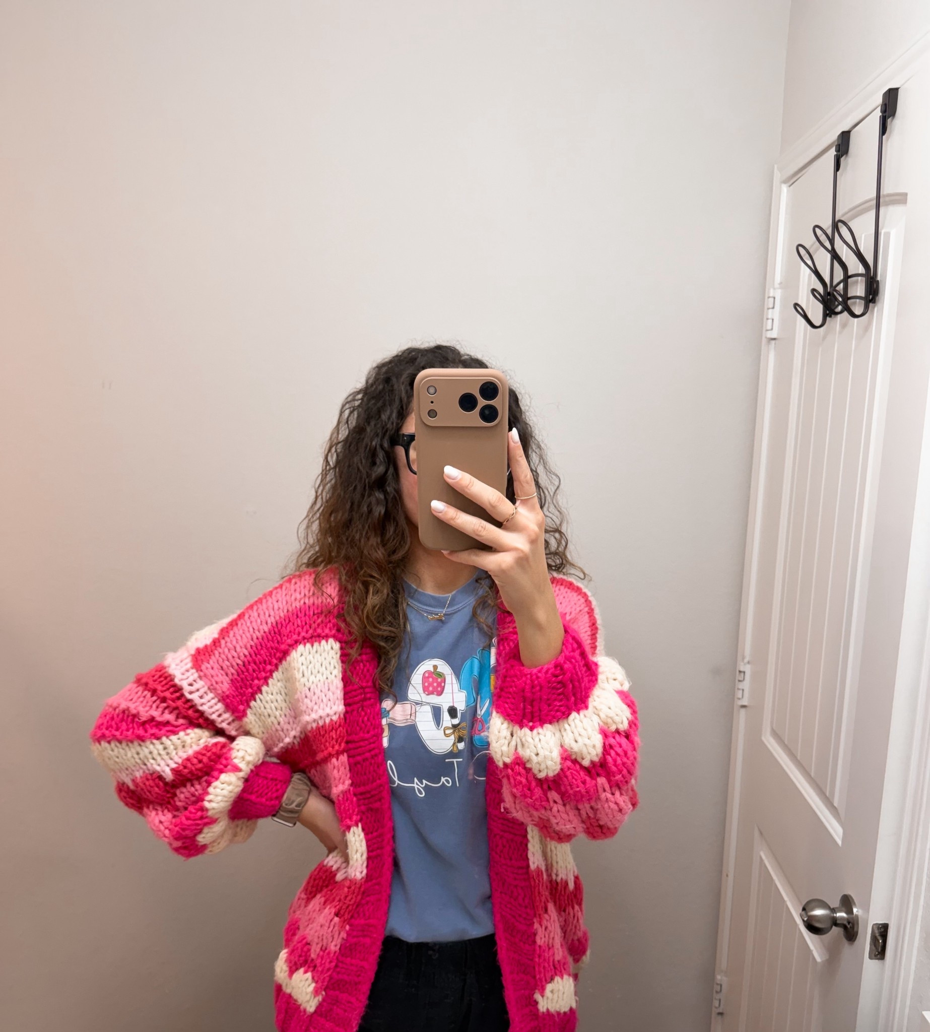 i got so many compliments on my knit cardigan today! it would make the perfect layering for your valentines outfit bc of the pink and white 🩷🤍🩷🤍 you can dress it up or down! i wore it w my etsy customized pre-k tee. it’s the cutest tee to customize if you’re a teacher!! 

teacher outfits, valentines outfit, casual valentine outfit, cardigan, knit cardigan, valentines knit cardigan, pink and white knit cardigan for valentines

#LTKValentine #LTKootd #LTKSeasonal
