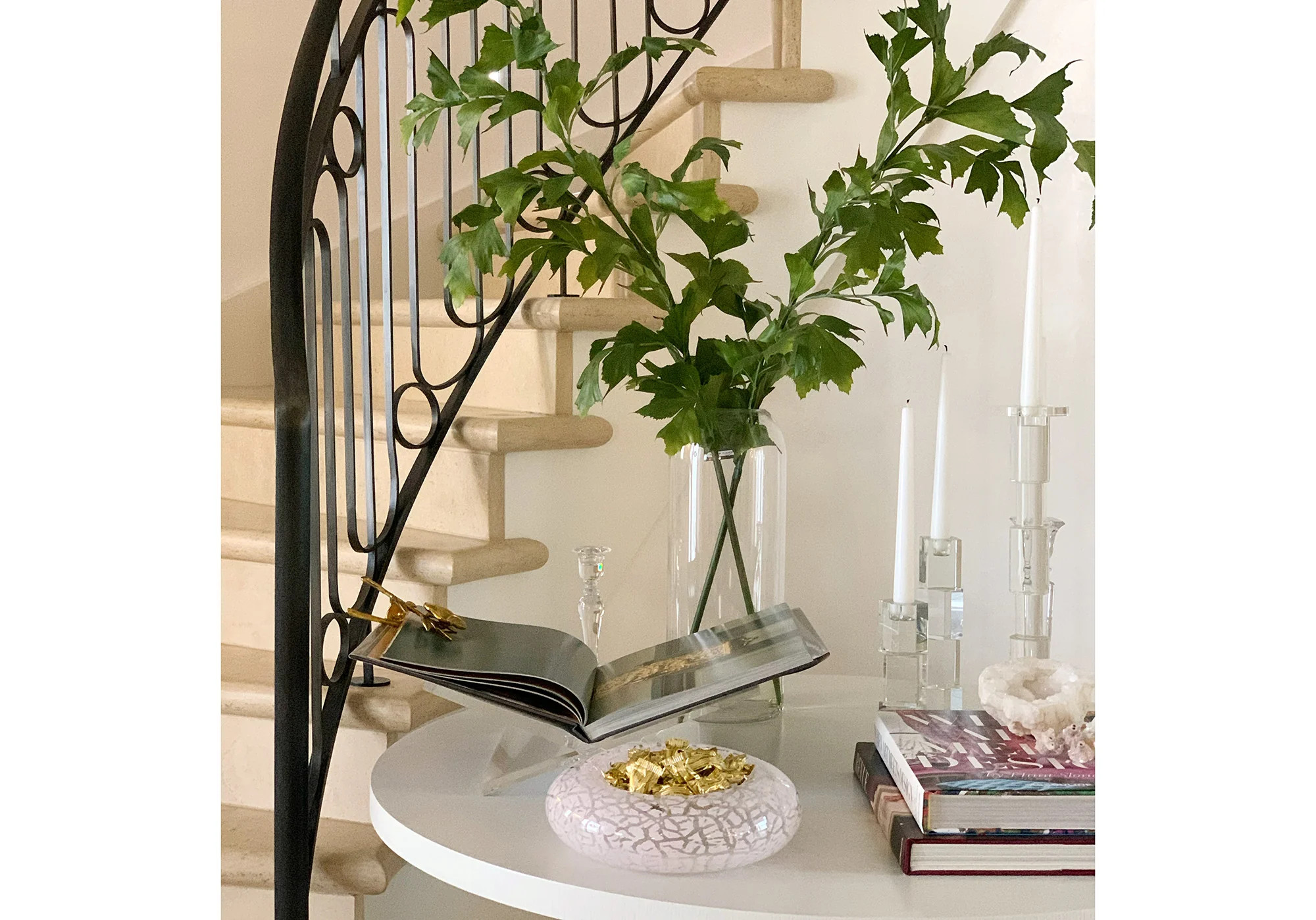 LUCITE GALERIE BOOK DISPLAY | Alice Lane Home Collection