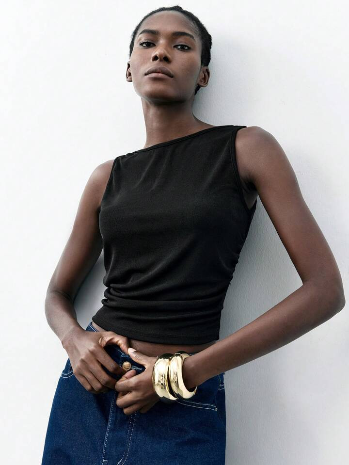 Maija Women's Black Textured Knit Slim-Fit Boat Neck Backless Casual Top, Versatile Short Vest Fo... | SHEIN