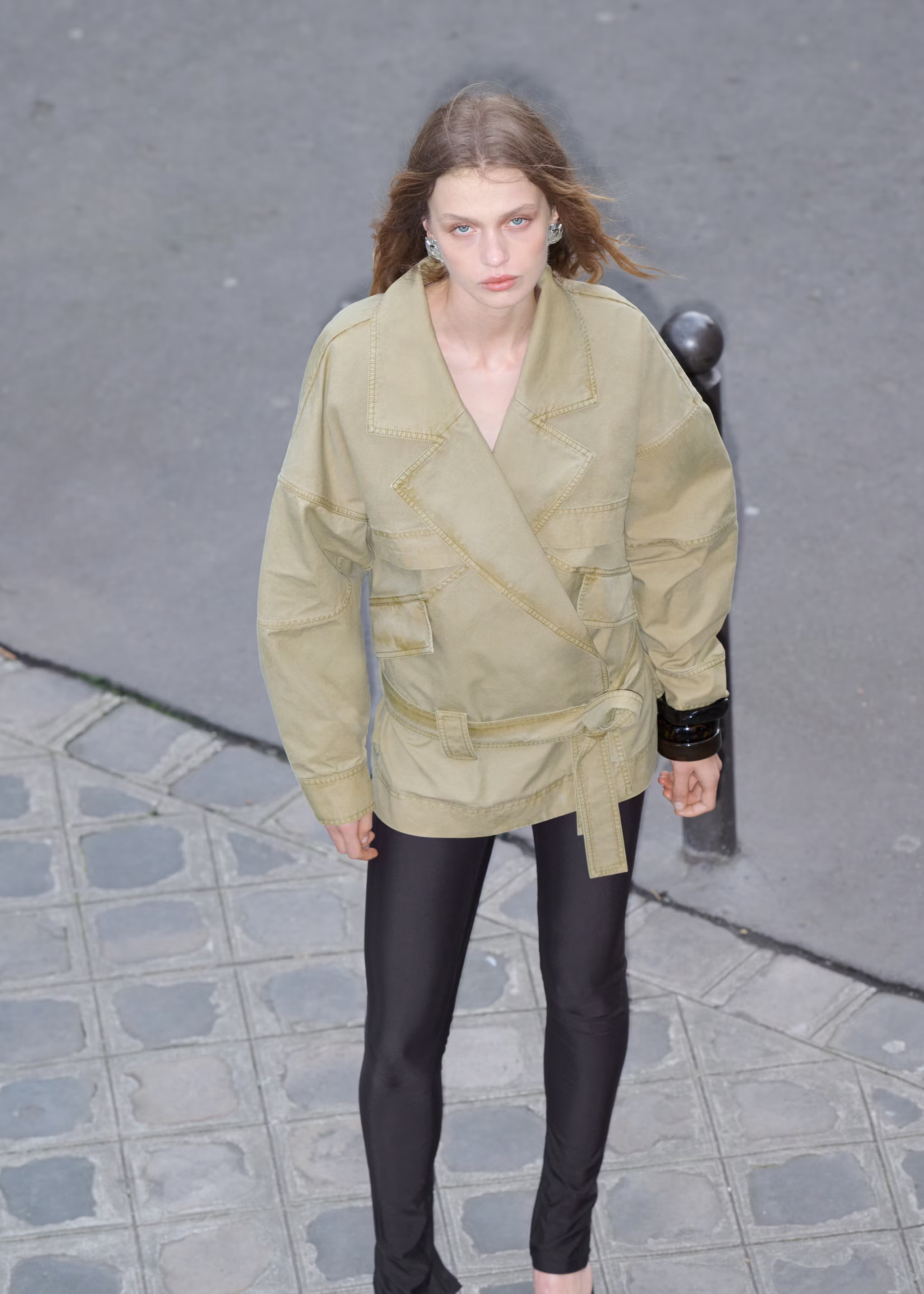 Parka mit Revers und G\u00fcrtel - Damen | MANGO \u00d6sterreich | Mango EU