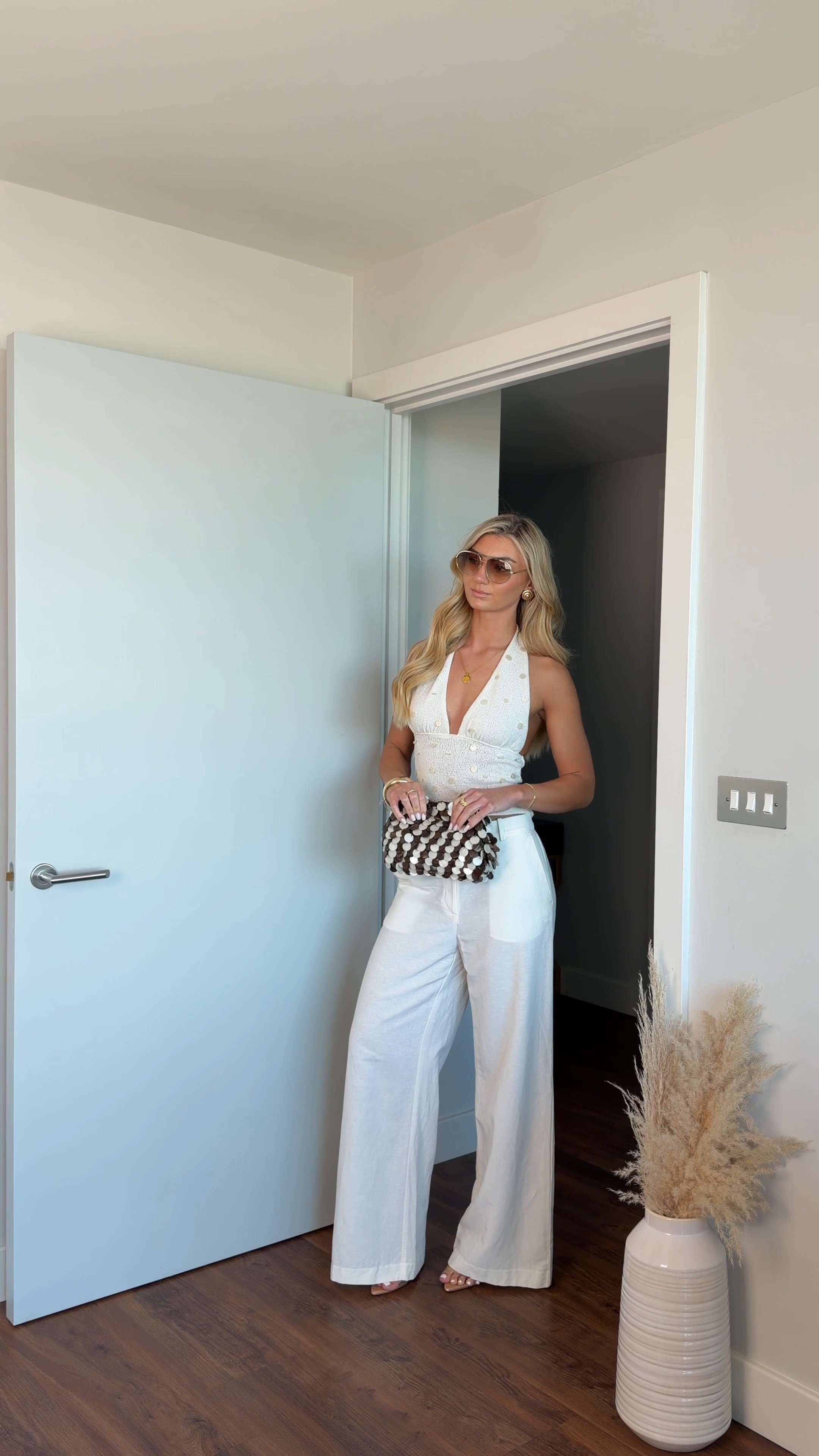 A cute casual outfit for summer / holidays. My linen trousers are old H&M and sadly they've sold out, I've linked some more elevated ones below. 

Fab for...
• summer outfits
• holiday outfits
• brunch outfit
• BBQ outfit
• casual summer social 
• day drinks / daytime occasions
• tourist / sight seeing 



| zara new in, zara haul, neutral outfits, beaded top, effortless outfits, quiet luxury, cream linen trousers, zara outfits, H&M, summer fashion, beaded bag, zara top.| 

 #LTKuk #LTKspring #LTKsummer