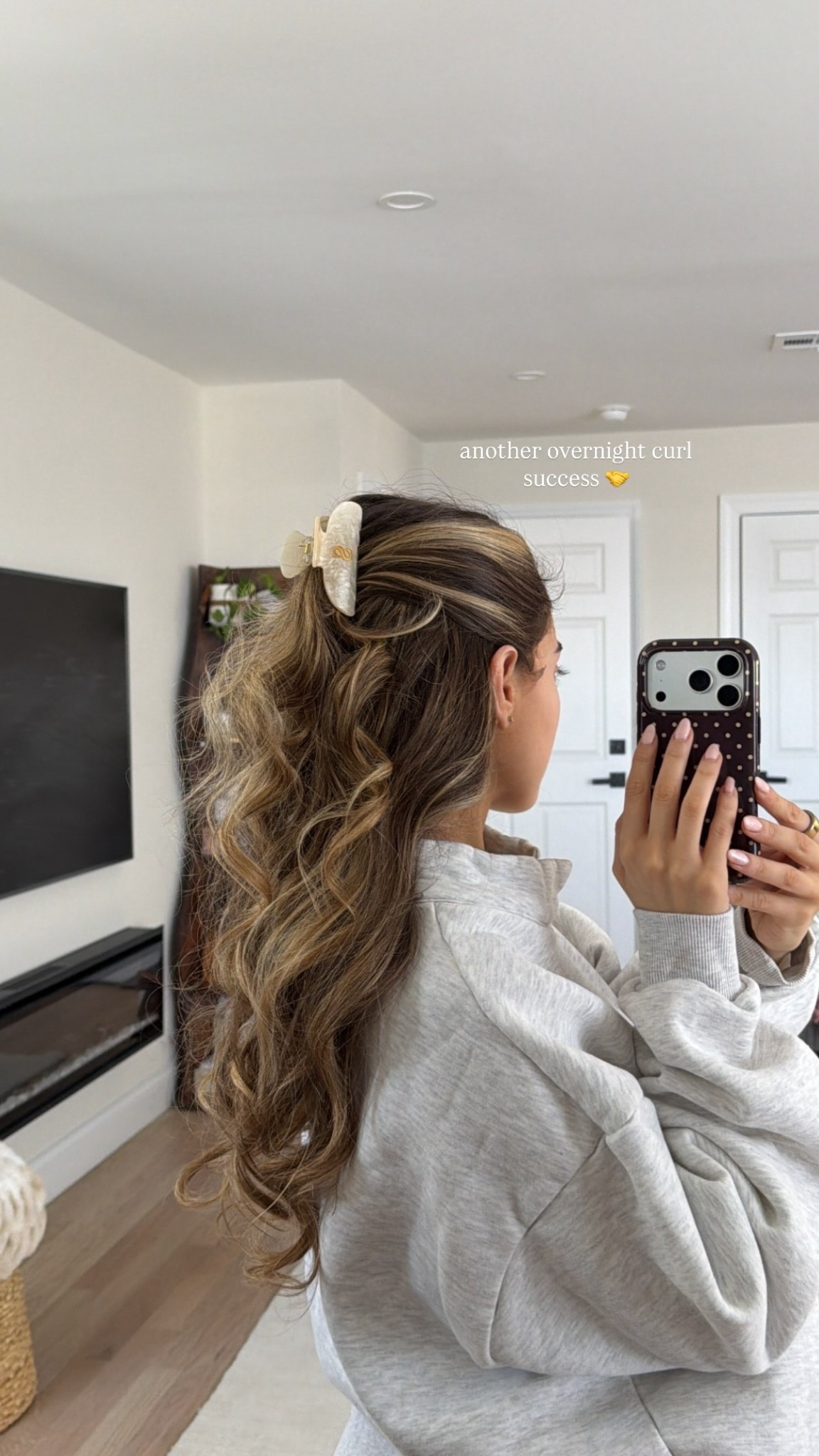 another overnight curl success 🤝

#LTKBeauty #LTKValentine #LTKmorningroutine