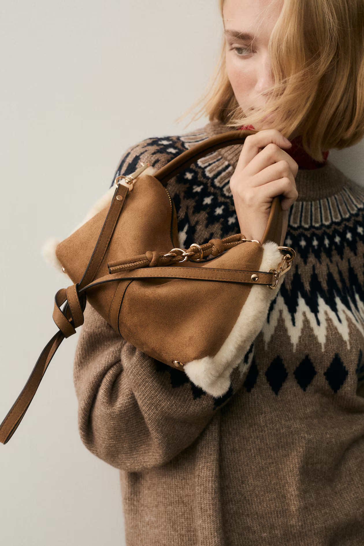 Crossbody bag | H&M (UK, MY, IN, SG, PH, TW, HK)