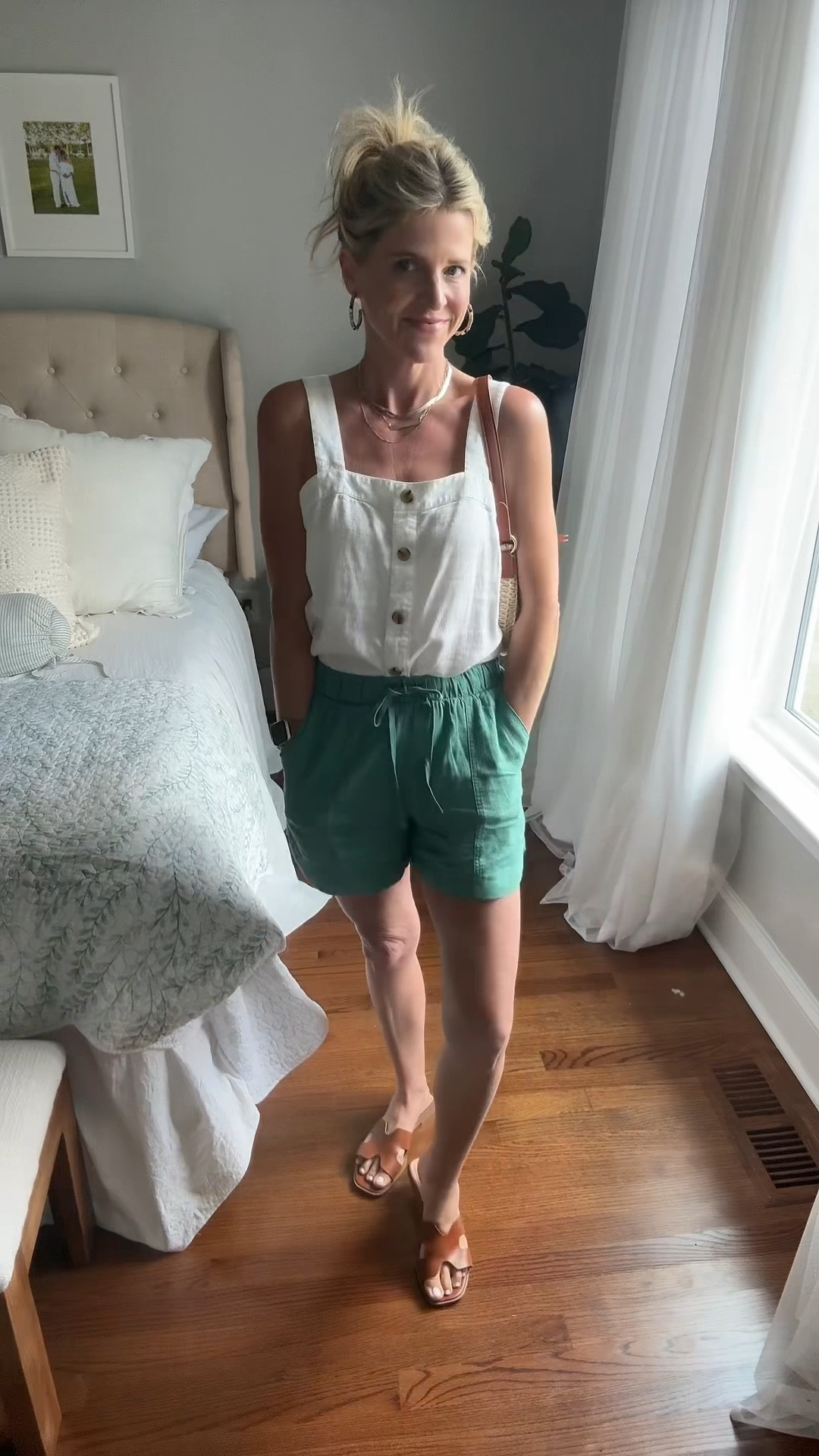 Ordering these shorts in every color. 😍Already ordered the light blue. 😝 
My shirt is from JCrew Factory last year so I’ve linked similar options! 