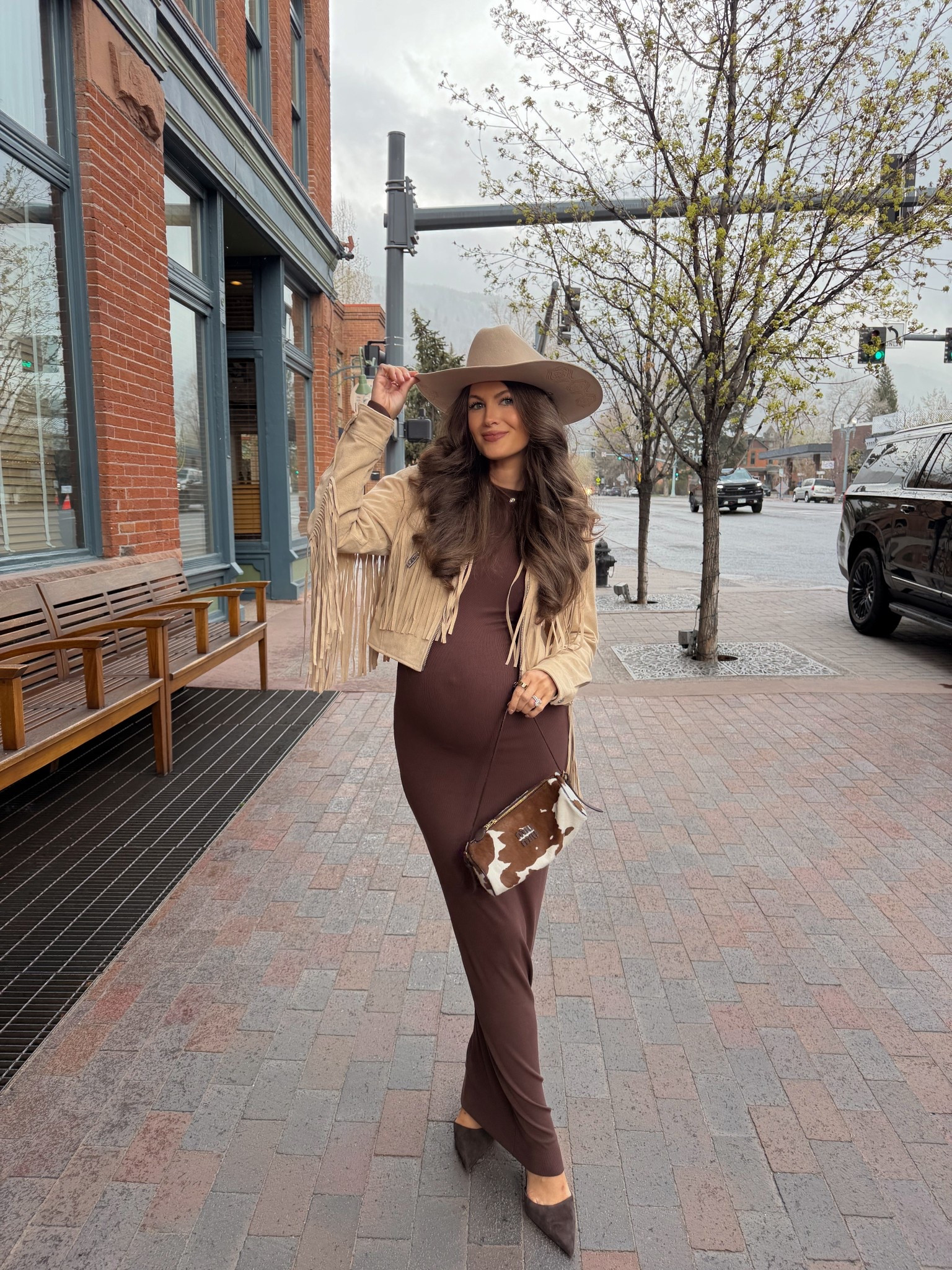 What I wore in Aspen for dinner! This dress is maternity (got my normal size) 🤎

#LTKBump #LTKTravel #LTKdayinmylife