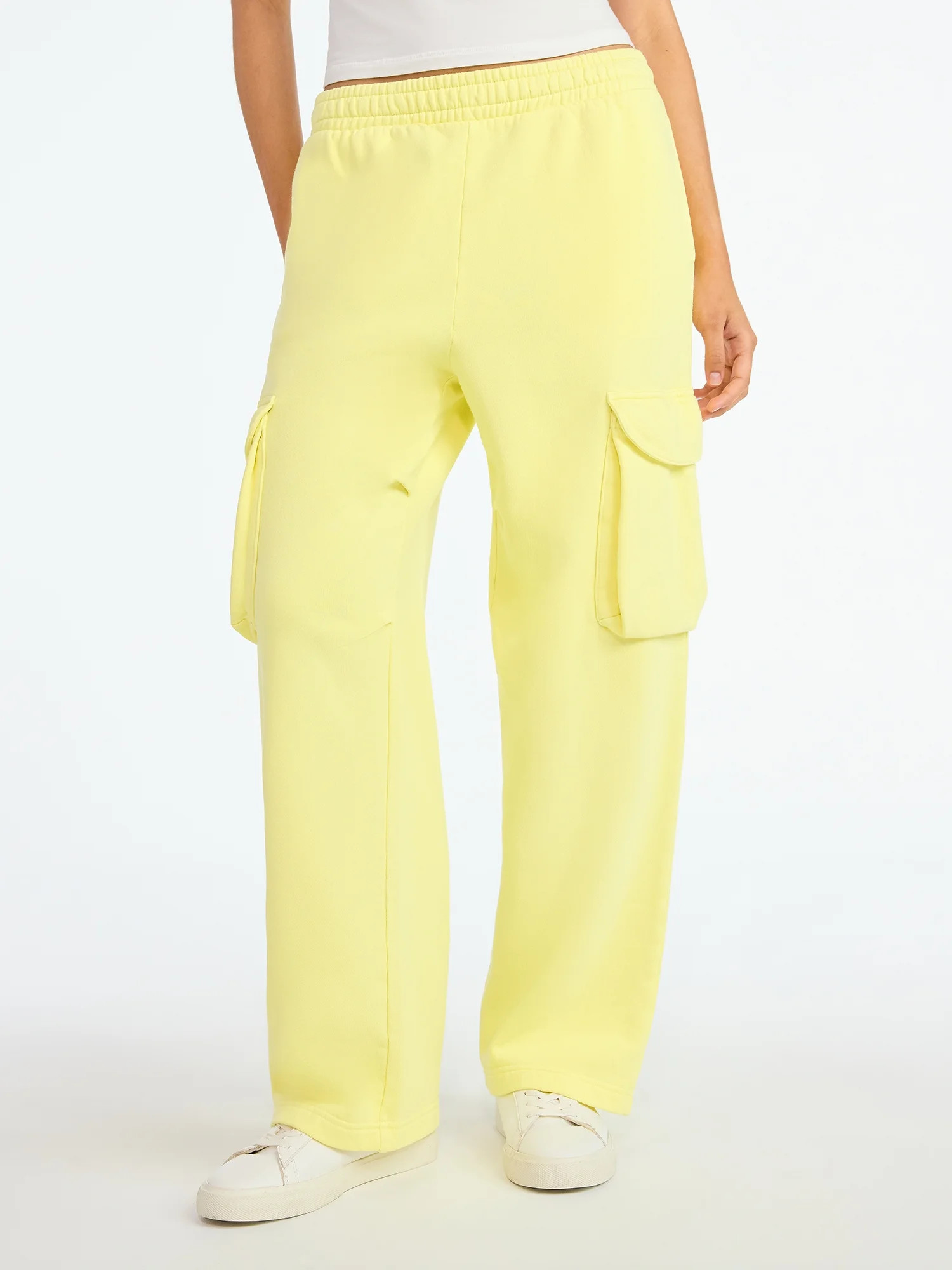 Scoop Women’s Mineral Washed Wide Leg Cargo Sweatpants, Sizes XS-XXL | Walmart (US)