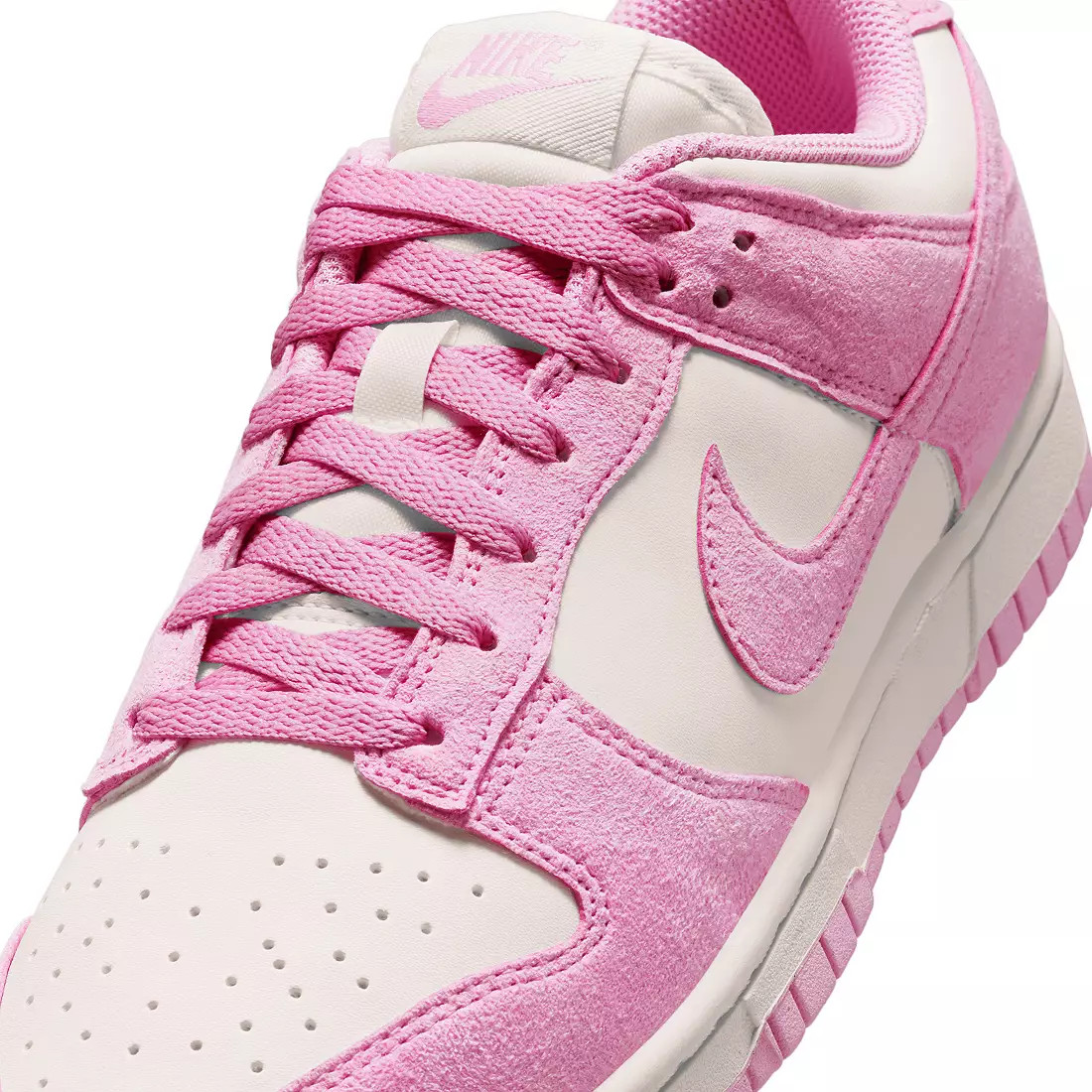 Nike Women's Dunk Low Shoes | DICK'S Sporting Goods