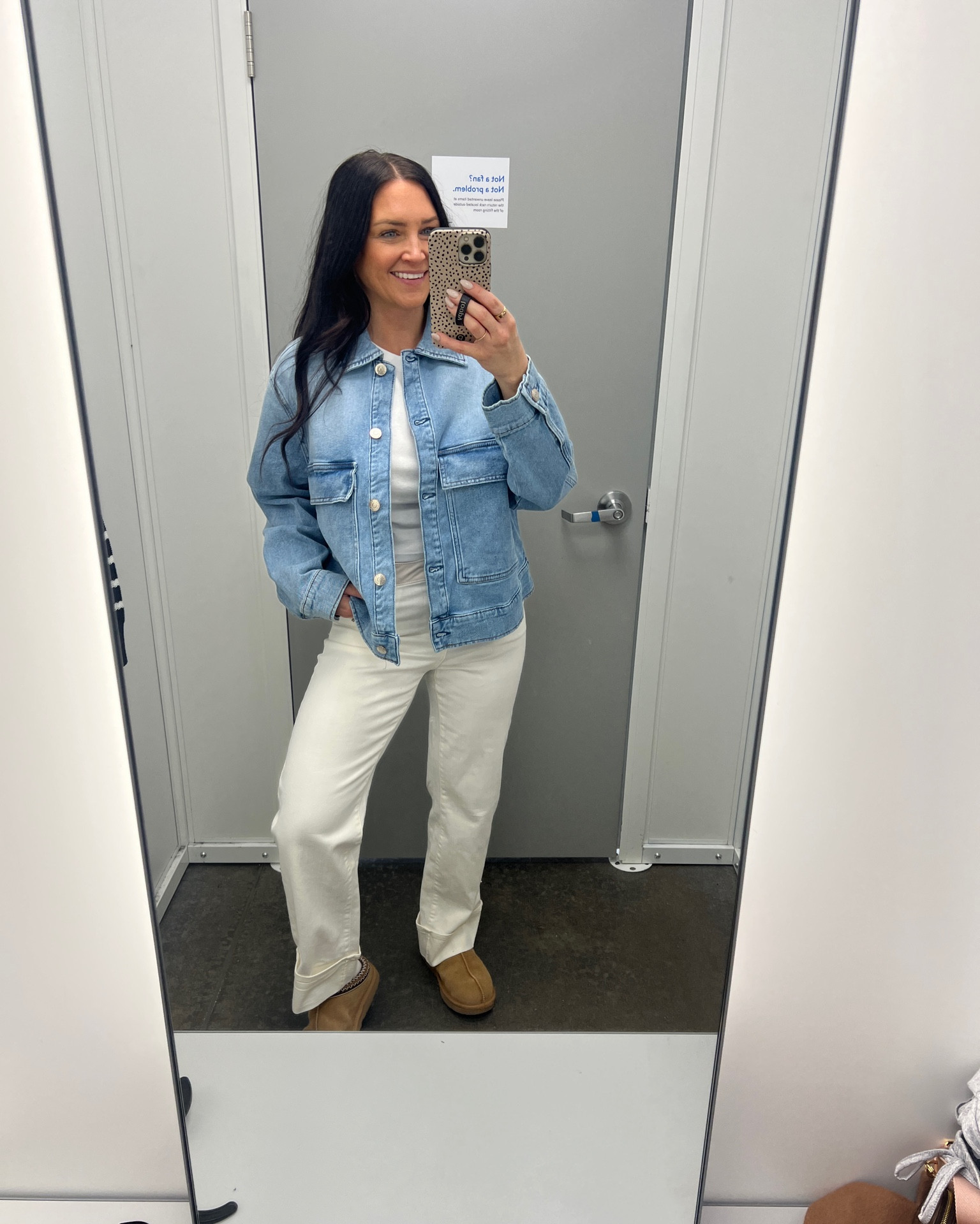 Run if you need a denim jacket! This one is perfectly oversized, comes in 2 washes and is under $25!


#LTKFindsUnder50