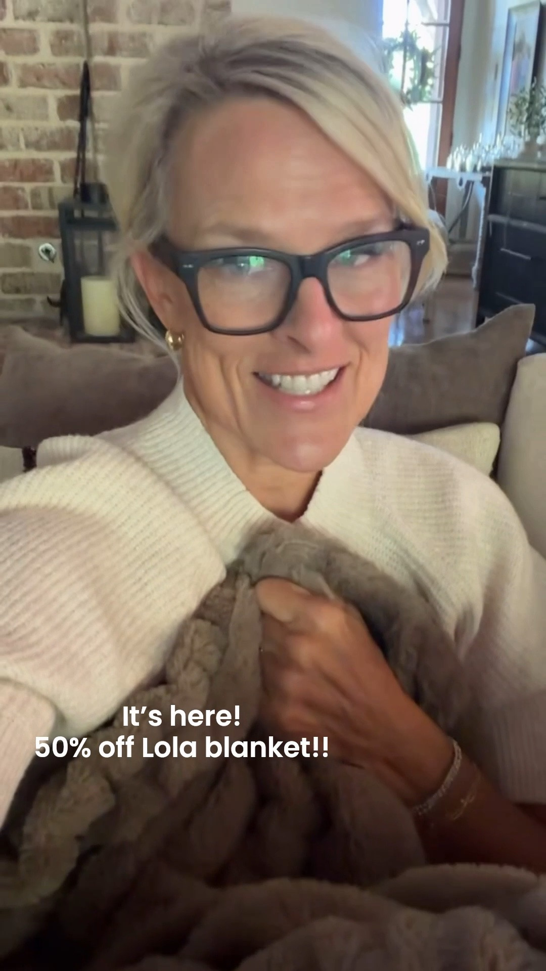 🎉🎉this is a big deal🎉🎉

50% off Lola blankets!!! For a limited time 
Use code CINDY50

Pricey yes, worth it?? YES!!
50% off helps!! 

Give as a gift and you’ll be the best gift giver ever! 
I prefer size large And the color shown in this video is desert dune ￼￼￼￼

#LTKHome #LTKselfcare #LTKOver40