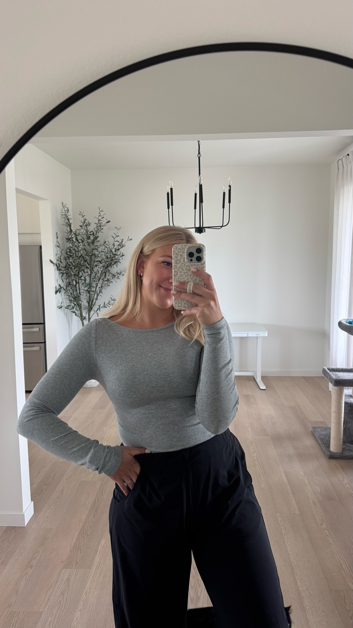 @OAK + FORT basics are the best! So soft and comfy. Wearing a medium

#LTKSaleAlert