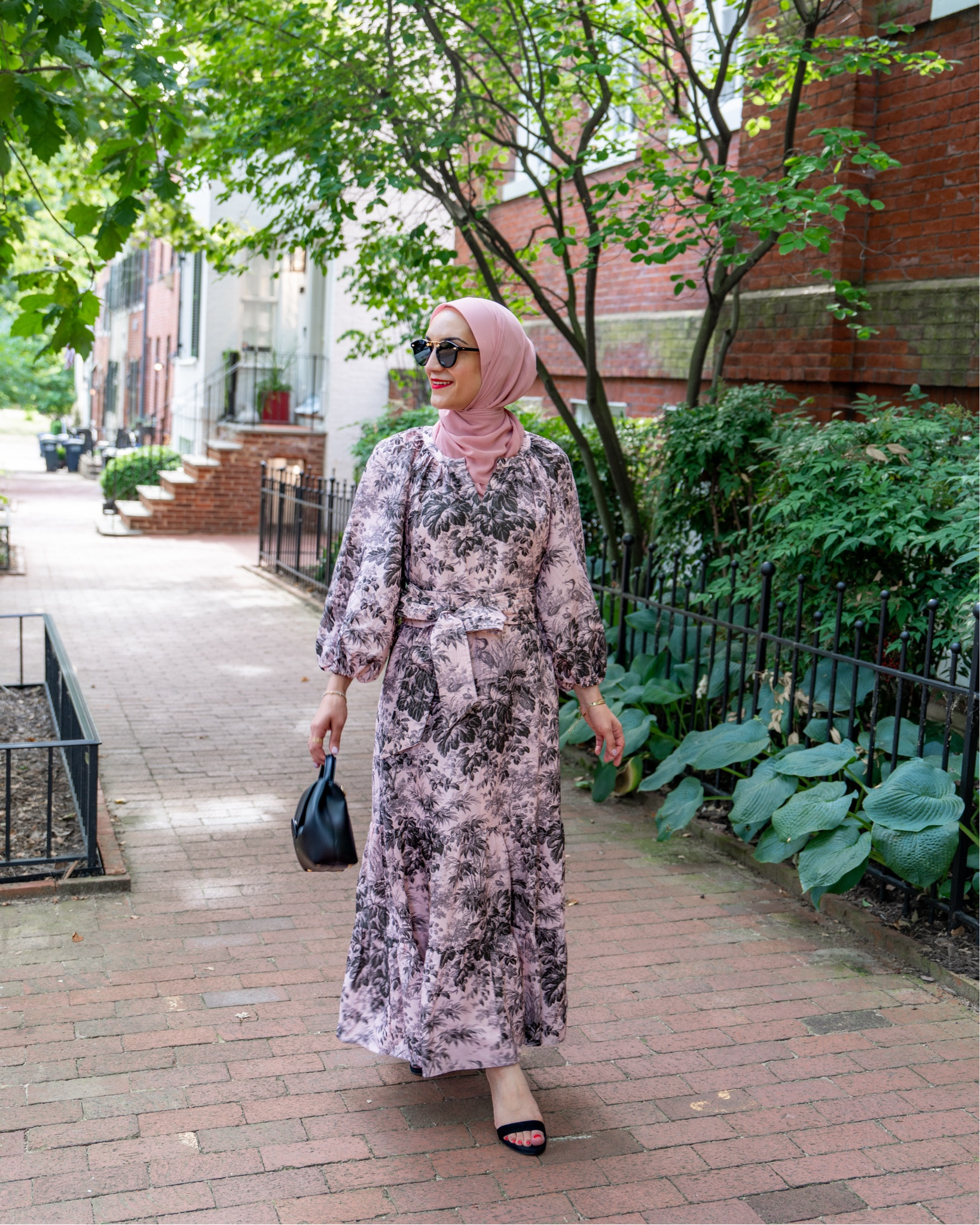 Pink summer dress with pockets 

#LTKSeasonal #LTKStyleTip #LTKTravel