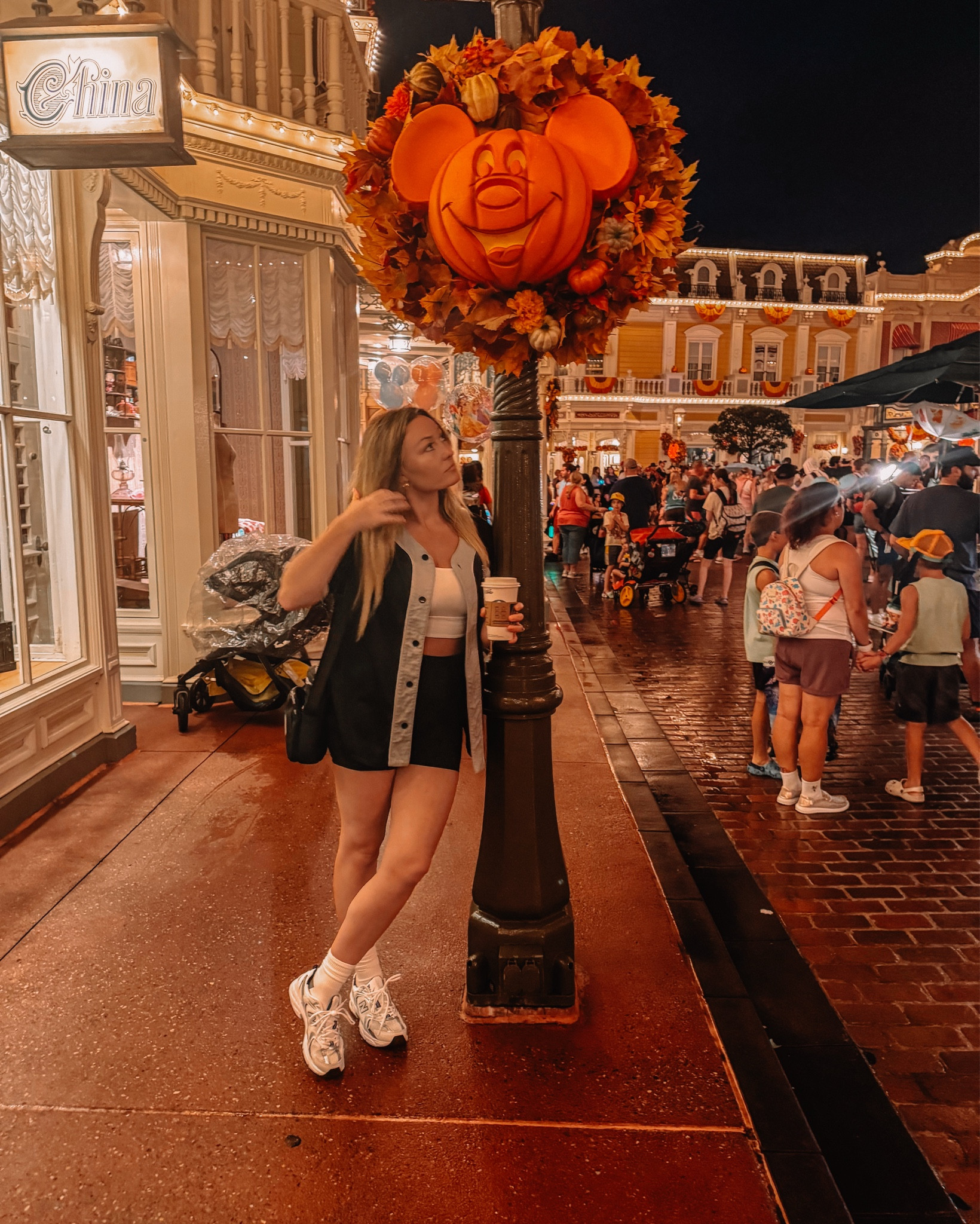 Midweek Disney look 🏰✨

#disneyfit #magickingdomlooks #magickingdomfit 

#LTKBeauty #LTKU #LTKStyleTip