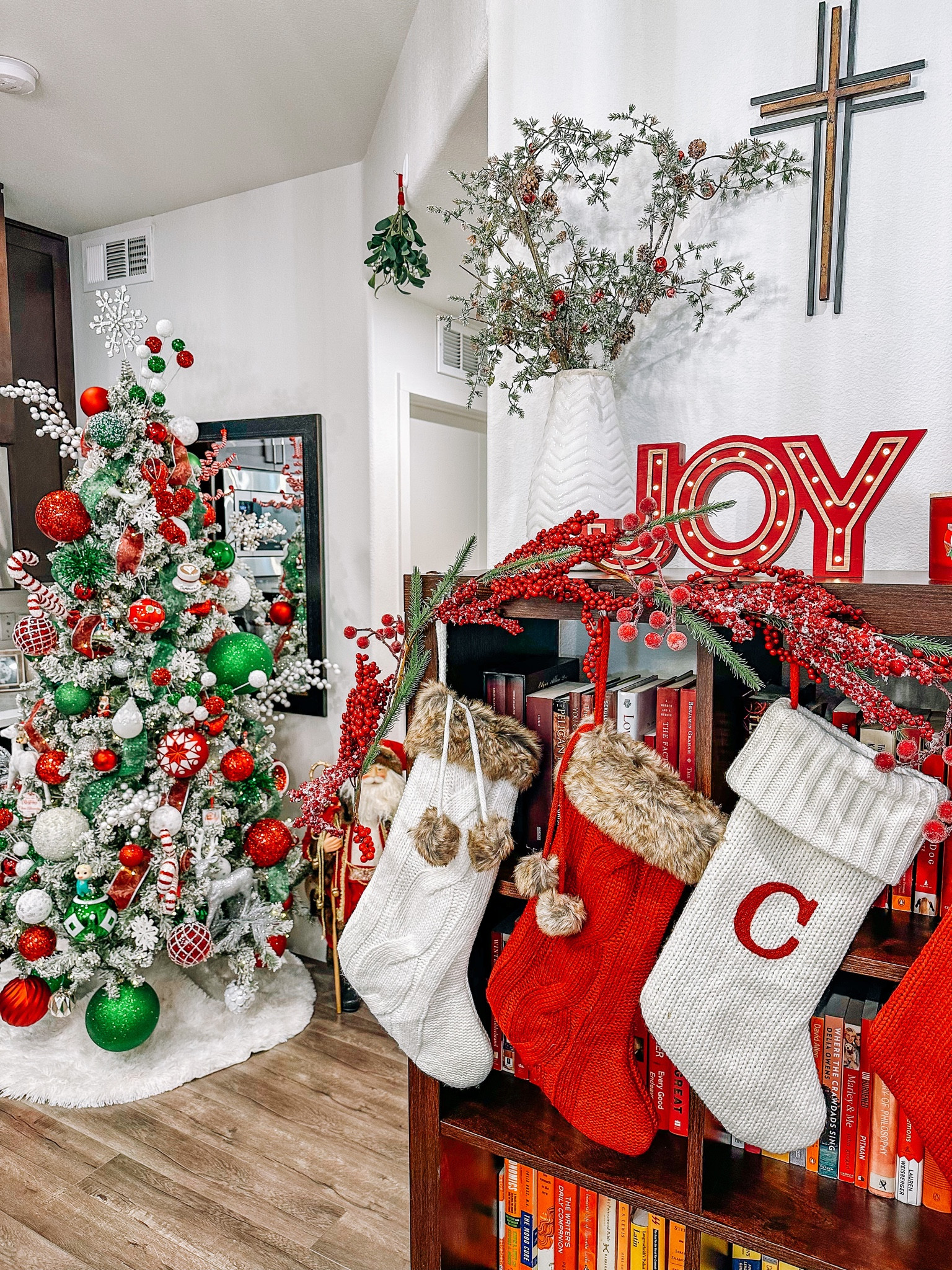 Christmas has arrived in the Lukes’ humble abode! 🎄🎅🏻✨

#LTKhome #LTKHoliday #LTKSeasonal