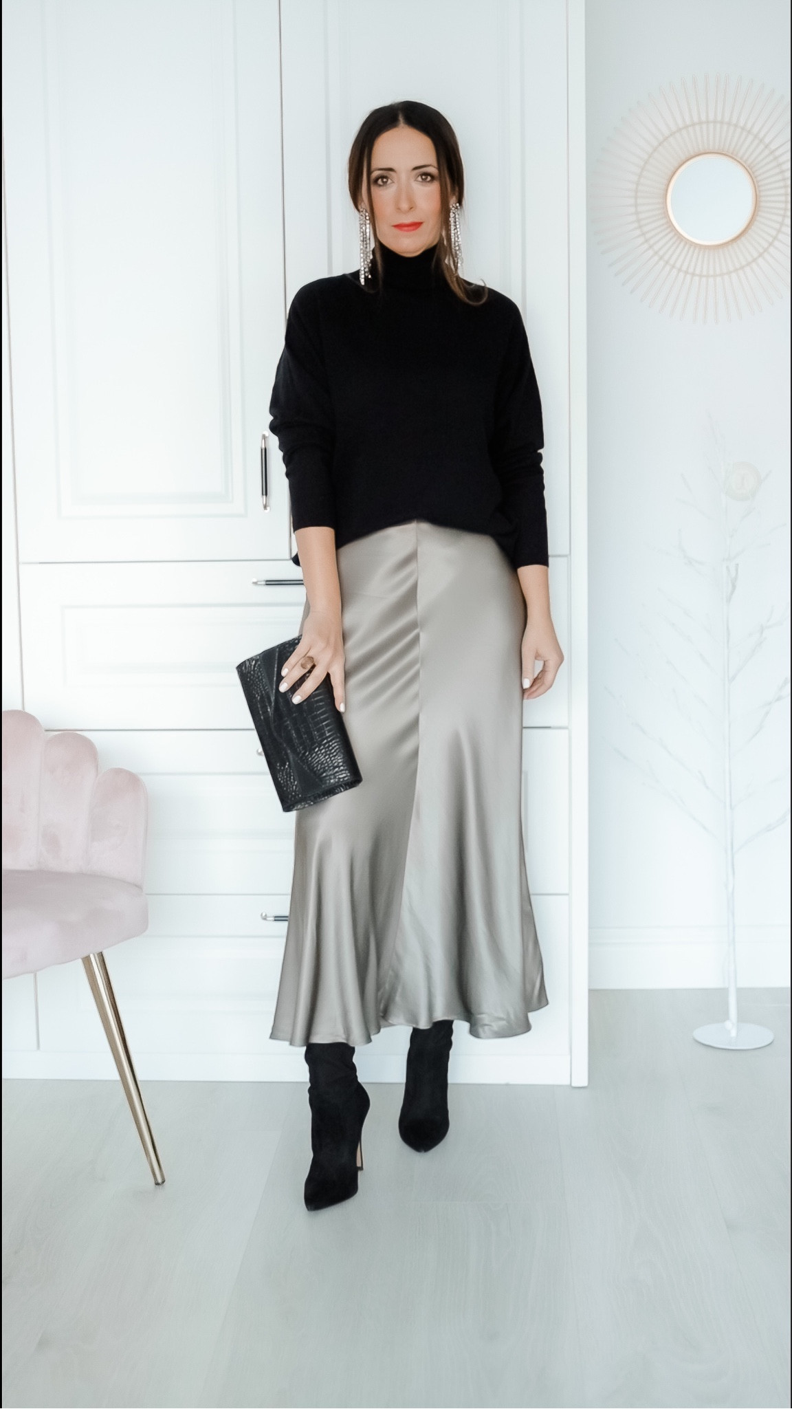 New year’s outfit 
Look de nochevieja fiestas Navidad 
Xmas falda satén satin skirt 
 #LTKGift #LTKXmas

#LTKFestiveSaleFR #LTKFestiveSaleIE #LTKFestiveSaleES #LTKFestiveSaleUK #LTKFestiveSaleNL #LTKFestiveSaleDE

#LTKHoliday #LTKsalealert #LTKparties