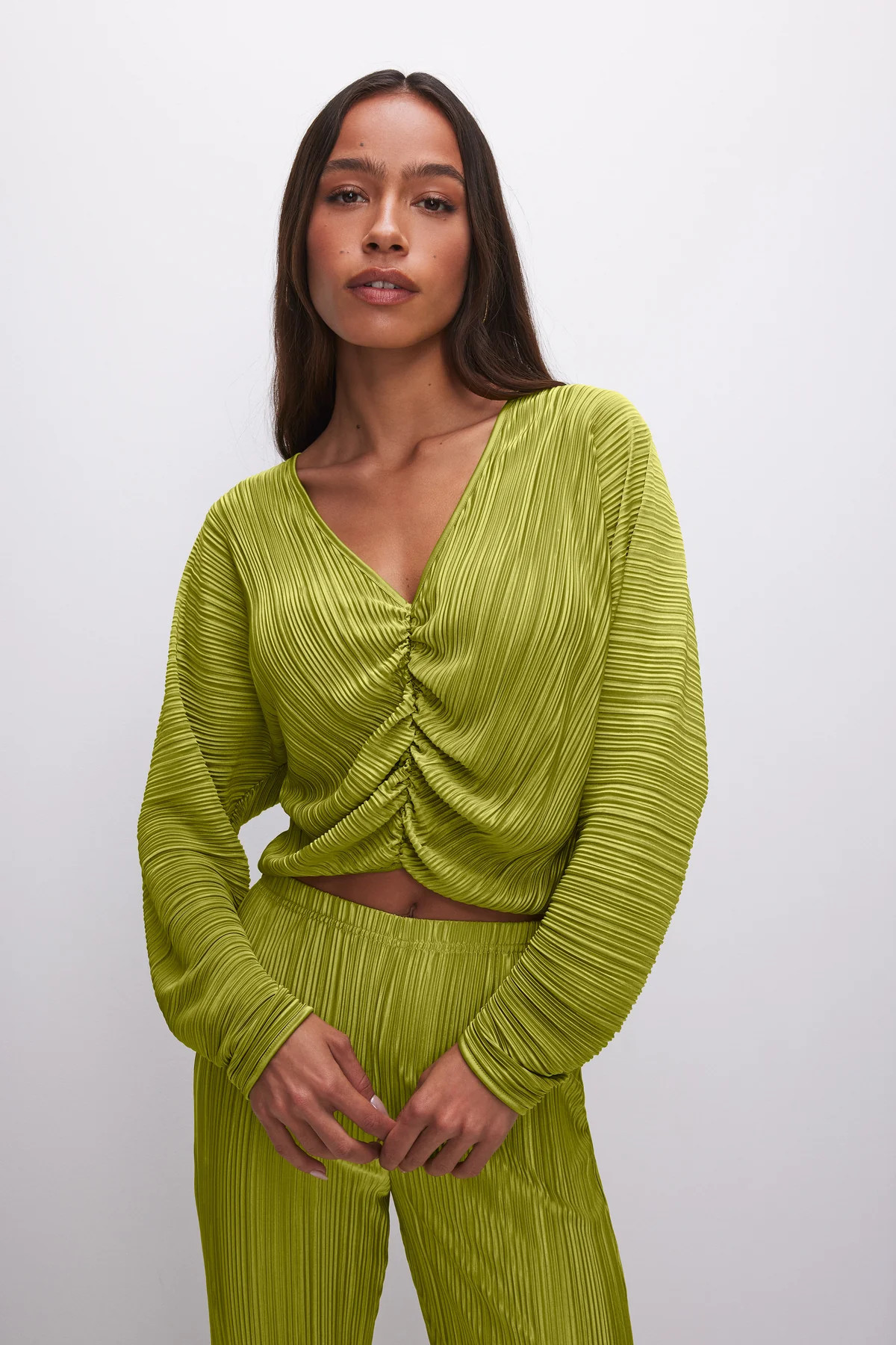 ALWAYS FITS PLISSÉ RUCHED TOP | CHARTRUSSE001 - GOOD AMERICAN | Good American
