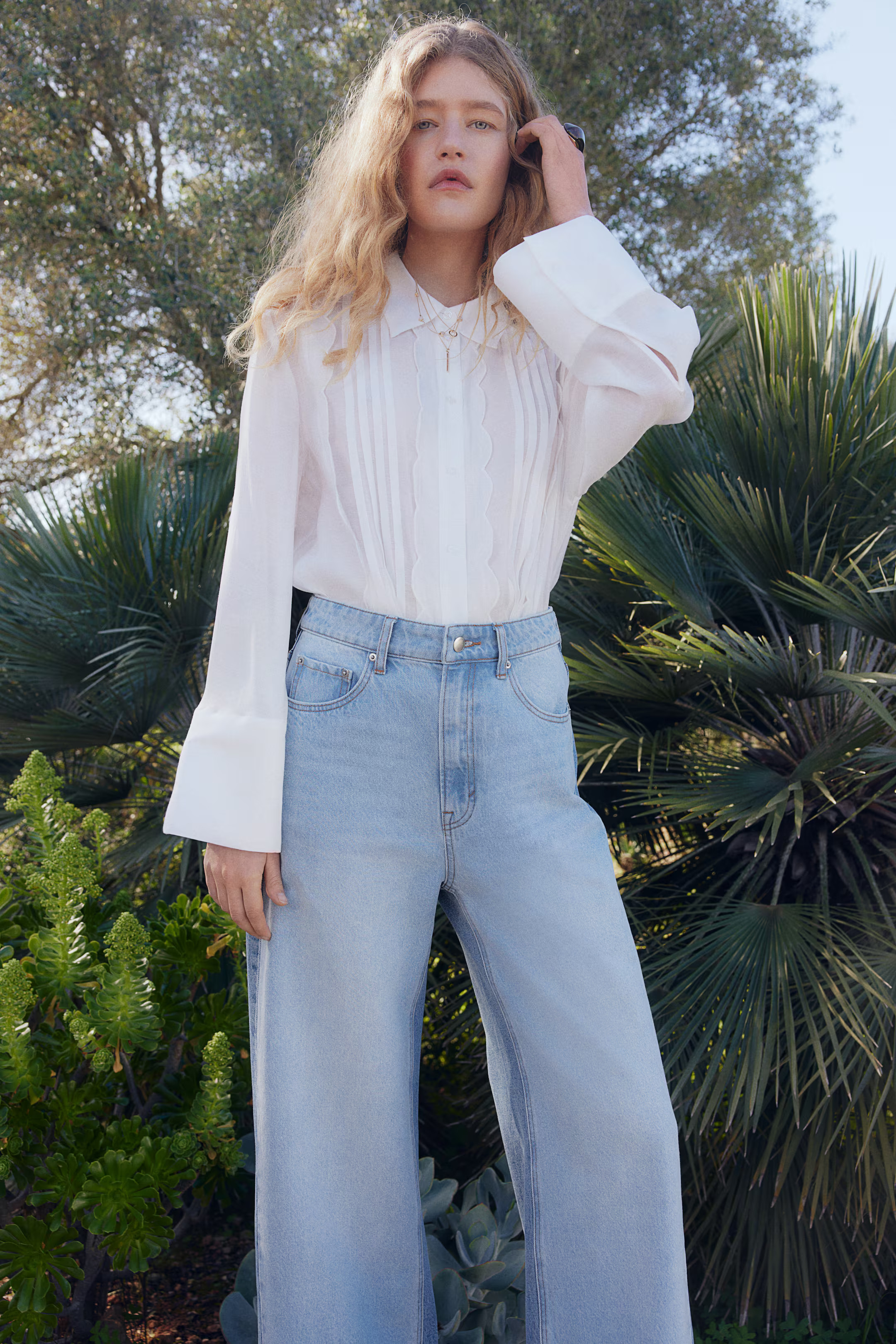 Weite Jeans mit Zweitoneffekt | H&M (DE, AT, CH, NL, FI)