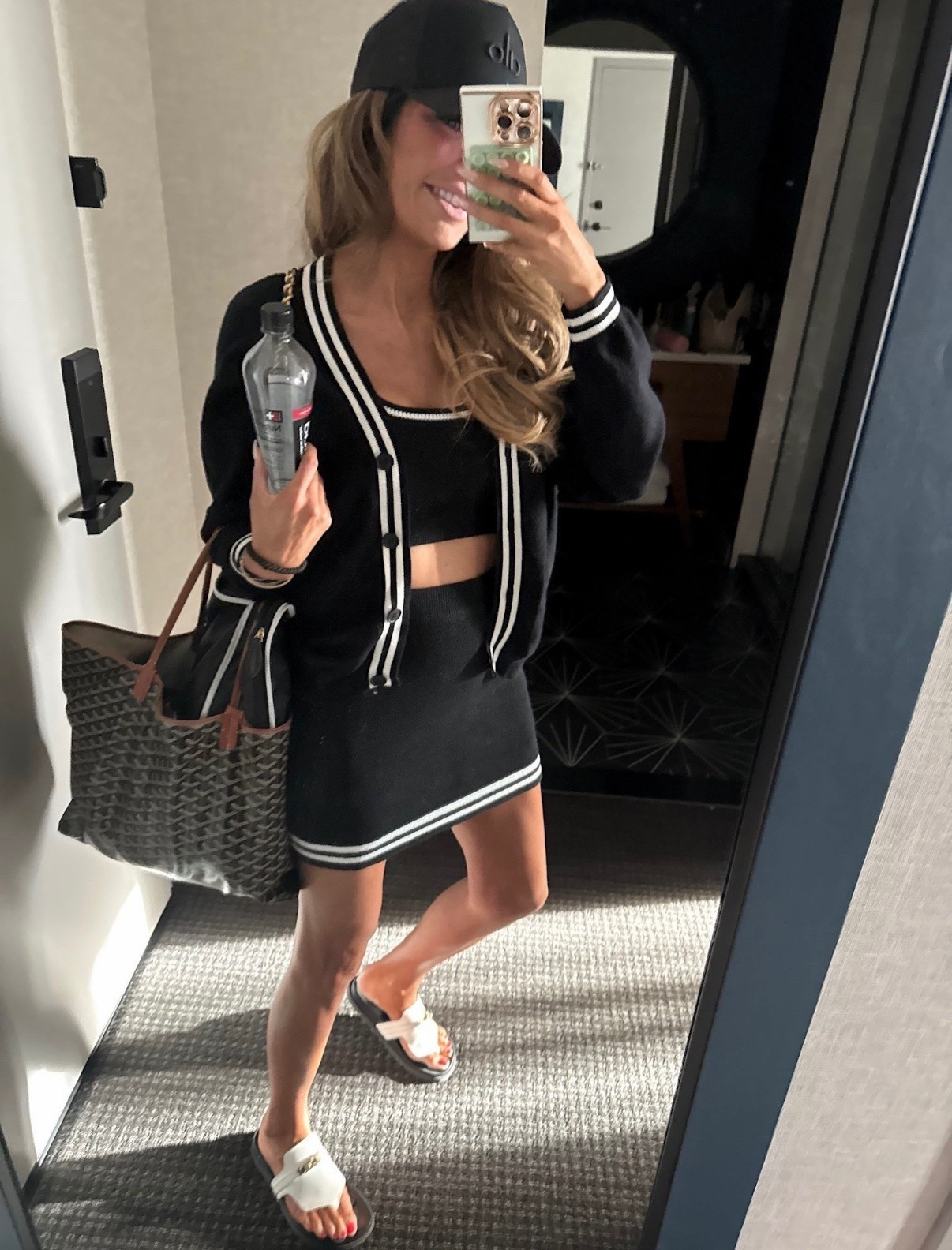 Today’s OOTD! I am wearing a size small in this set & cardigan! This set is a lookalike Alo set for a fraction of the cost! 

Amazon outfit, Amazon finds, Comfy outfit, Travel outfit, Alo lookalike, Alo inspired set, Fall outfits, Lounge set, Cardigan, Emily Ann Gemma

#LTKSaleAlert #LTKTravel #LTKootd