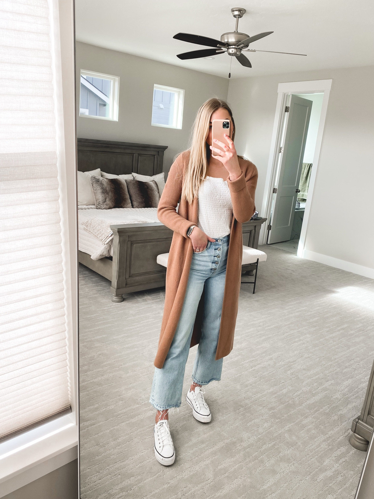 Easy outfit idea, similar coatigan, platform converse, wide leg jeans 

#LTKSeasonal #LTKunder100