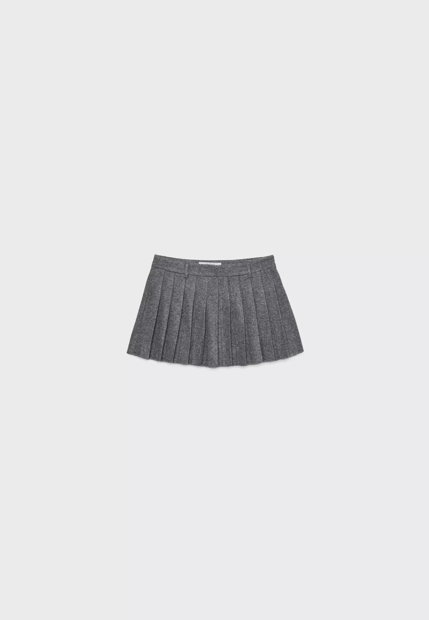 Box pleat mini skirt - Women's fashion | Stradivarius United Kingdom | Stradivarius (UK)