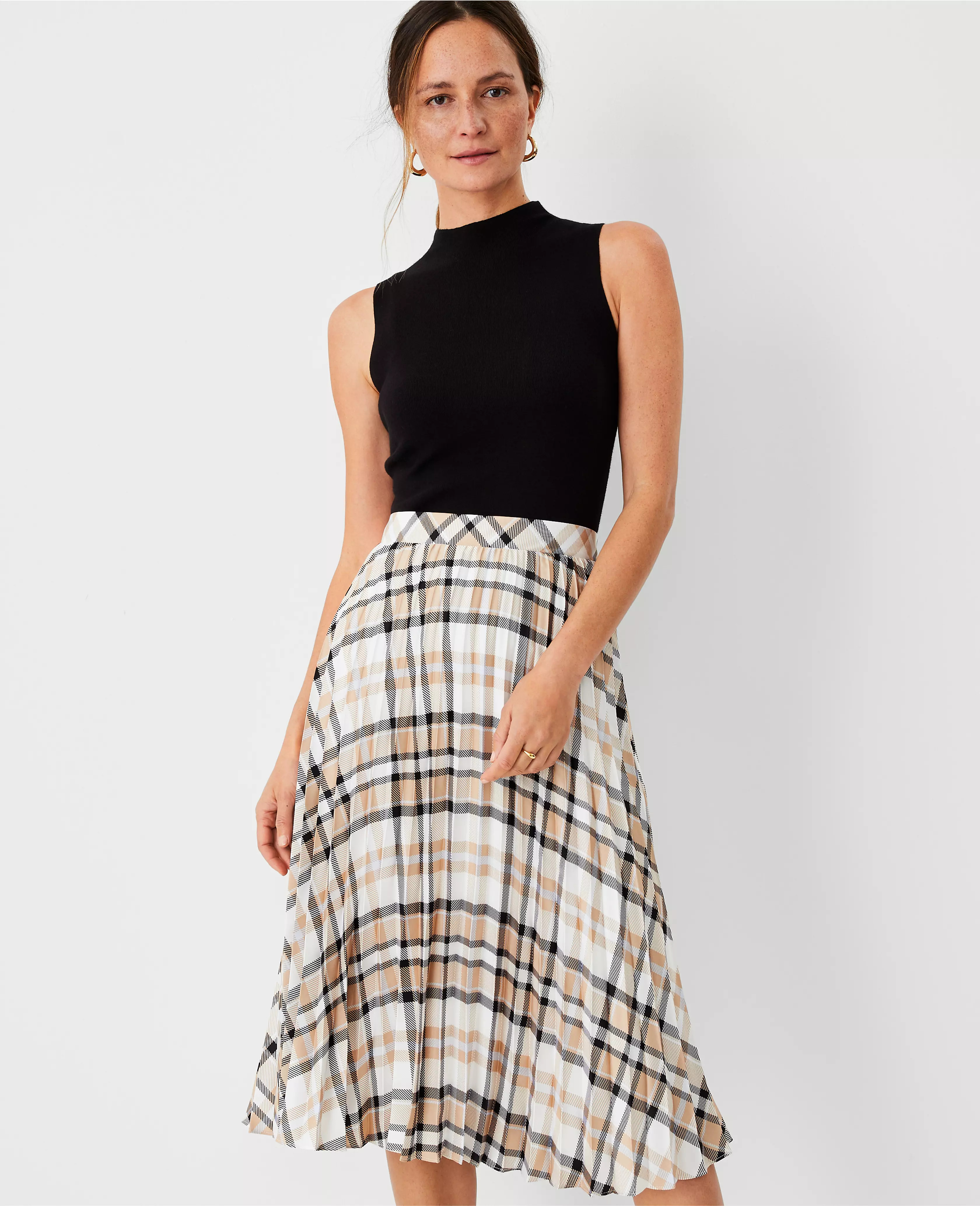 Petite Essential Mock Neck Sweater Shell | Ann Taylor (US)