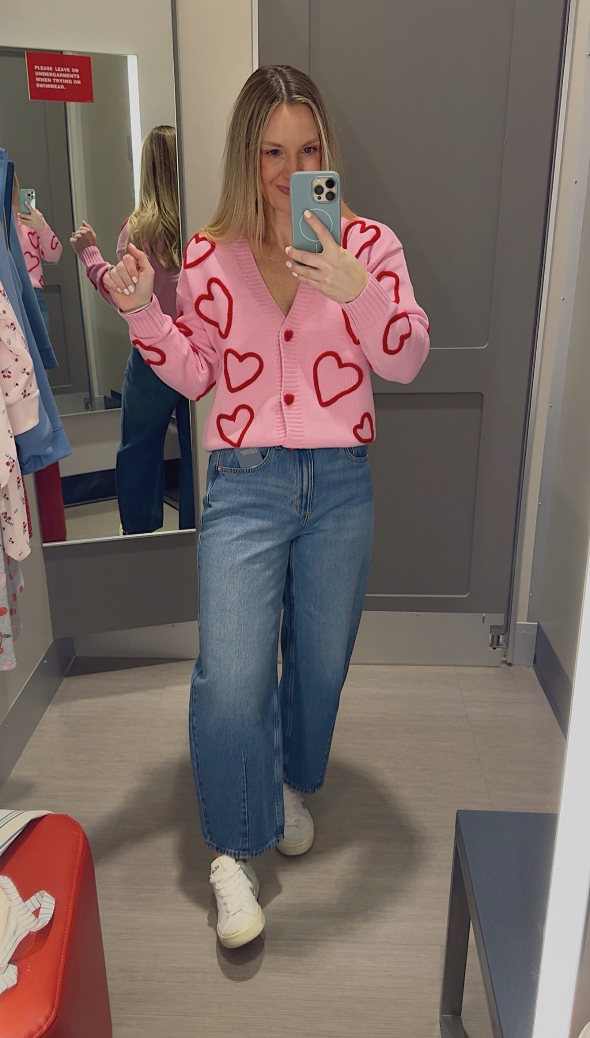 The cutest Valentine’s Day sweater 

#LTKmomlife #LTKOver40 #LTKFindsUnder50