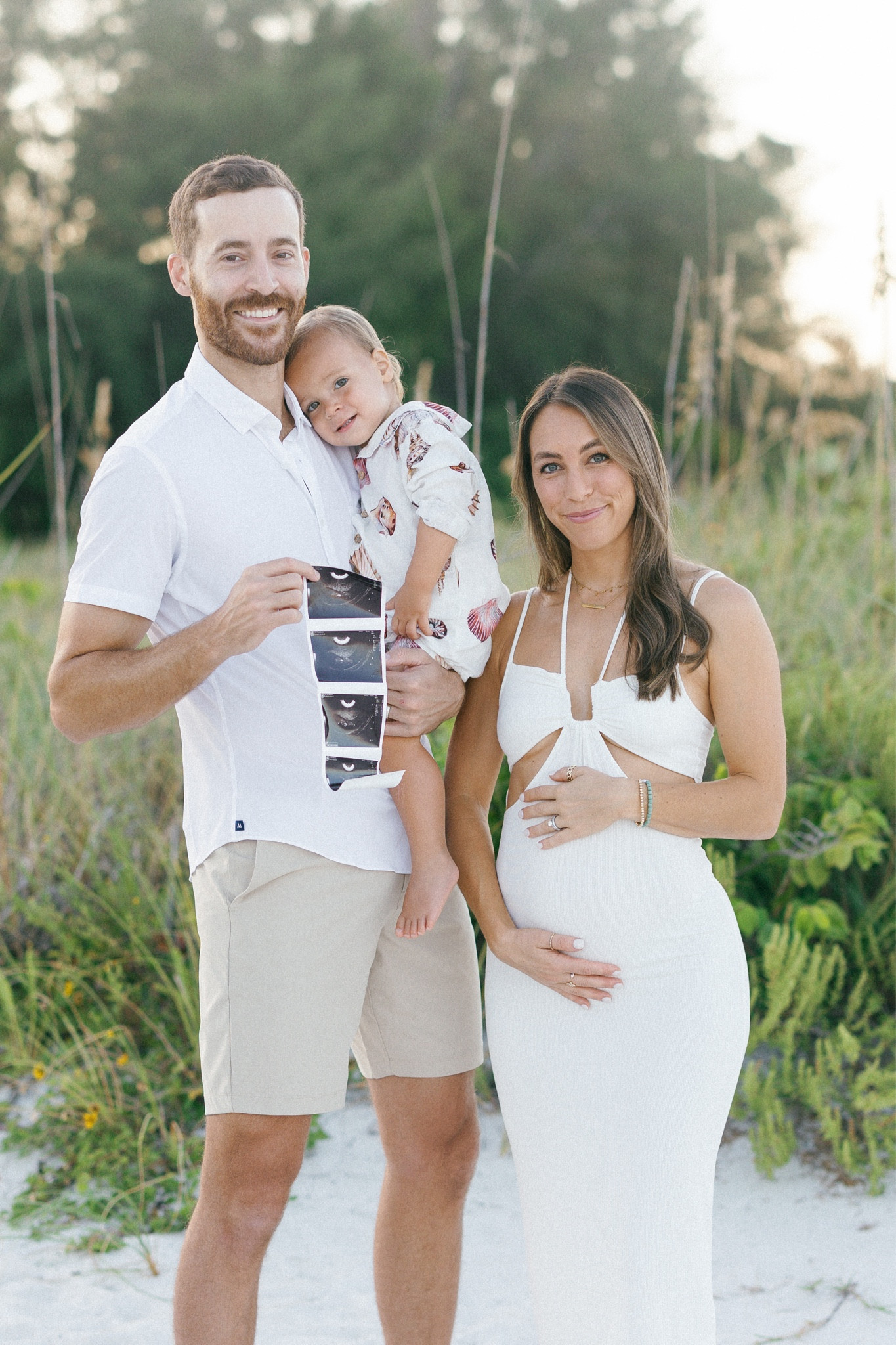 Pregnancy announcement 🤍