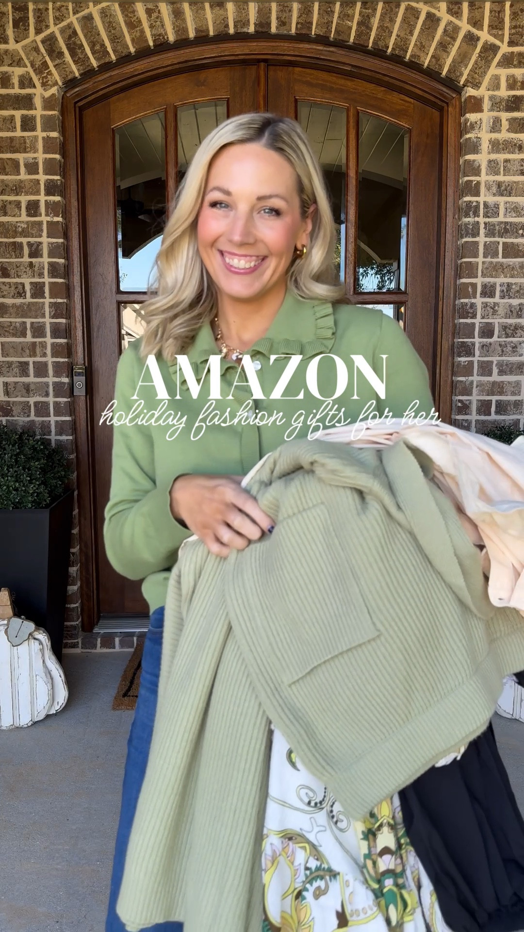 Amazon Fall Favorites and Fashion Black Friday Deals!!! @amazon I am wearing a size SMALL in all pieces! 

#FallFavorites2024 #amazonholiday #amazonpartner 

#LTKHoliday #LTKGiftGuide #LTKWatchNow