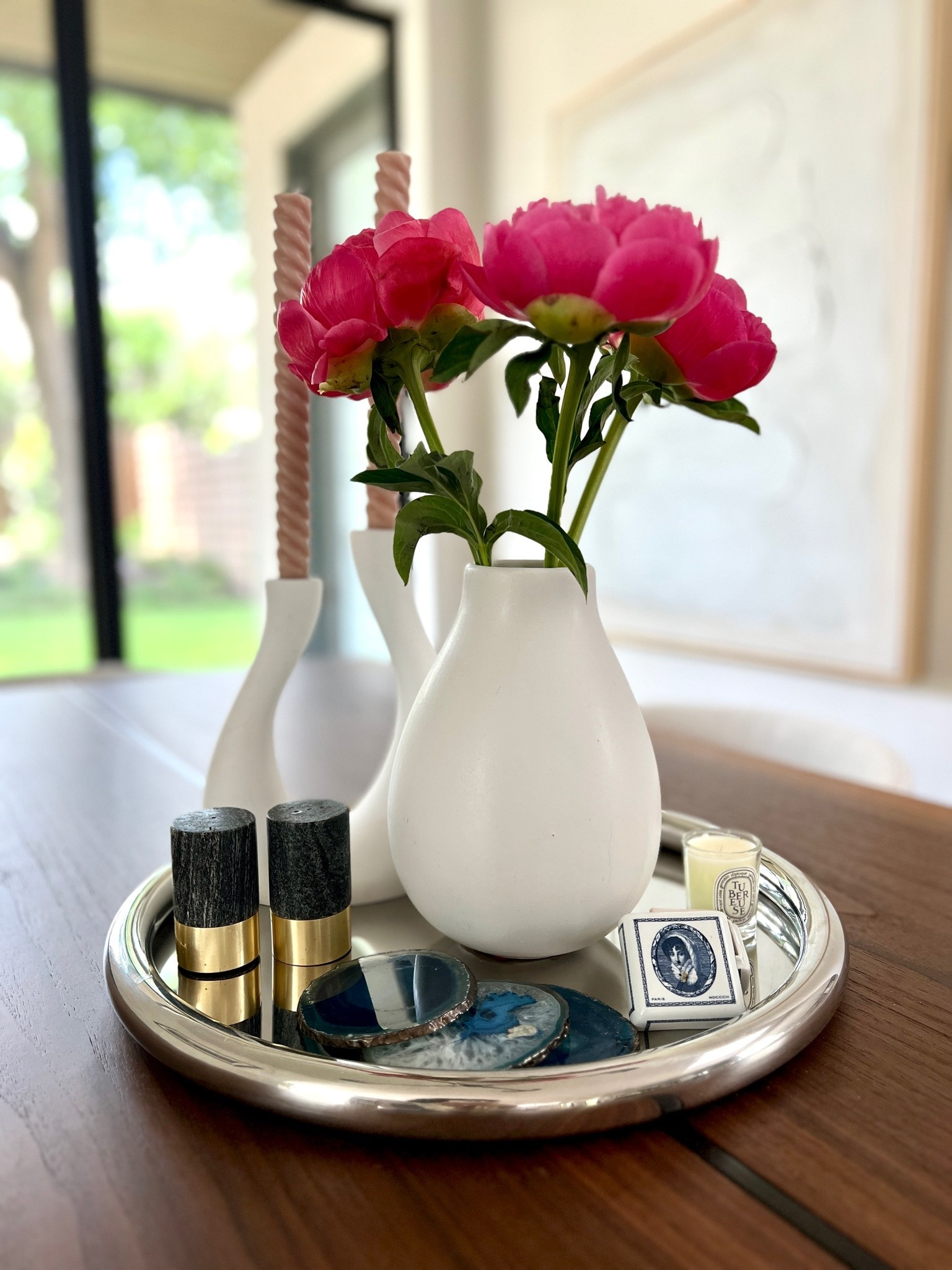 Adding some color into my dining room centerpiece.

#LTKdayinmylife #LTKmomlife #LTKHome
