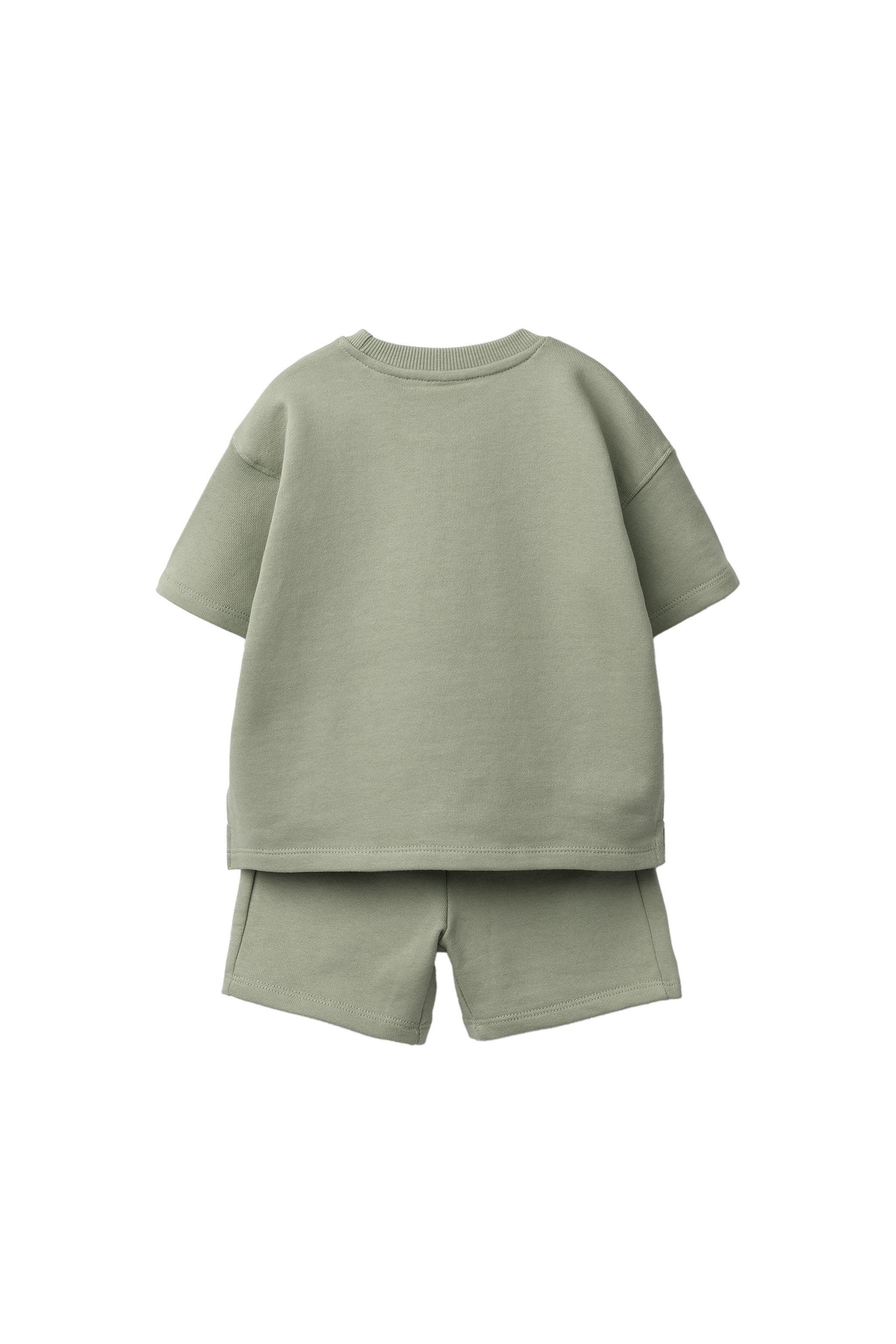 JOGGING T-SHIRT AND BERMUDA SET WITH LABEL | Zara US