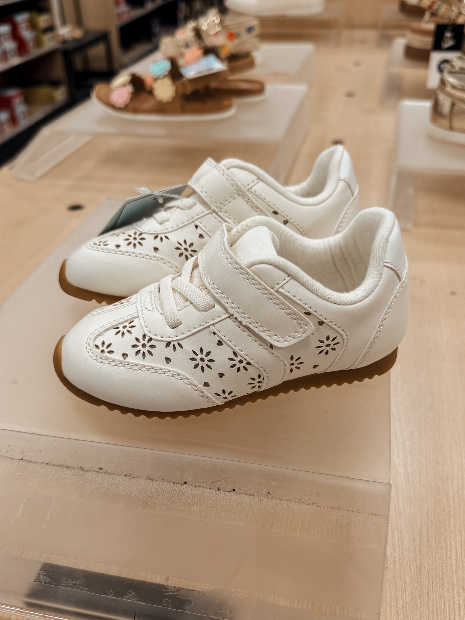 New toddler girl tennis shoes at target! 🤍👟

#LTKActive #LTKKids