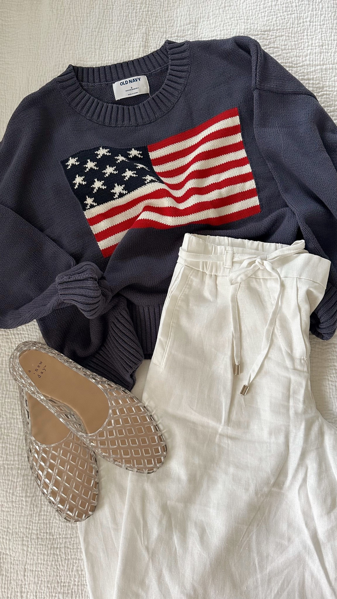 Coastal inspired Fourth of July outfit 🇺🇸 

SIZING:
- SWEATER: Size up one for a slightly oversized fit. Comes in a tall option if you prefer a longer fit. 
- BOTTOMS: Linking a similar pair I own and love. These are a more tailored and higher rise fit from Zara (I’m just not able to link). Both fit TTS

#LTKStyleTip #LTKSaleAlert #LTKSeasonal