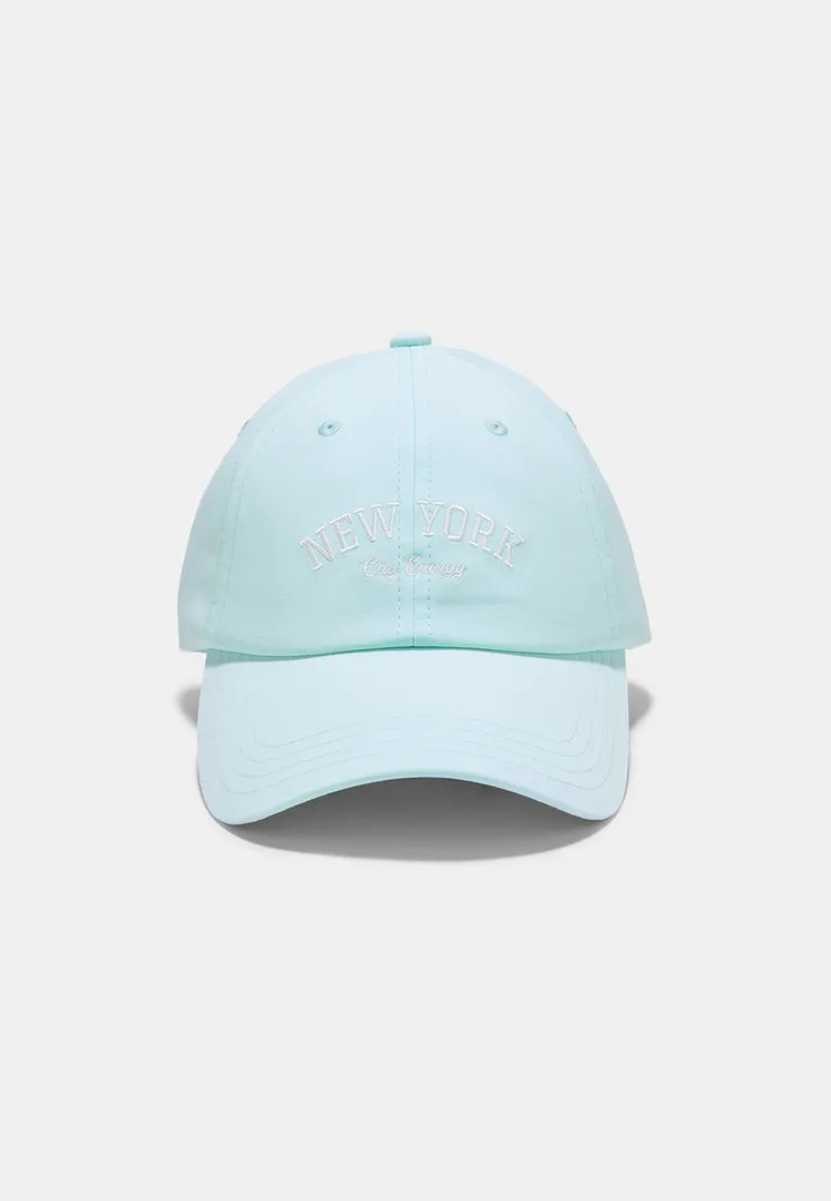 Embroidered cap - Women's fashion | Stradivarius United Kingdom | Stradivarius (UK)