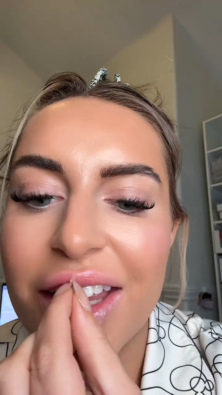 A lip peel off MASKKKKK literally a game changer 

 #LTKGiftGuide #LTKFindsUnder50 #LTKBaby