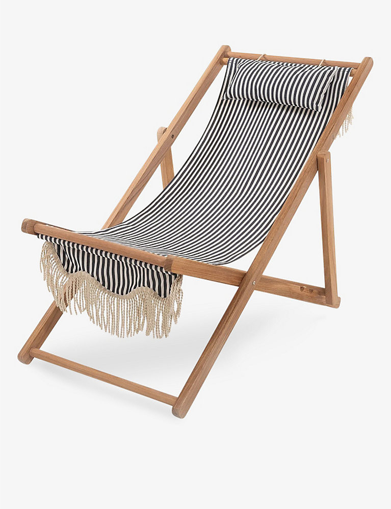 The Sling fringe-trim woven deck chair | Selfridges