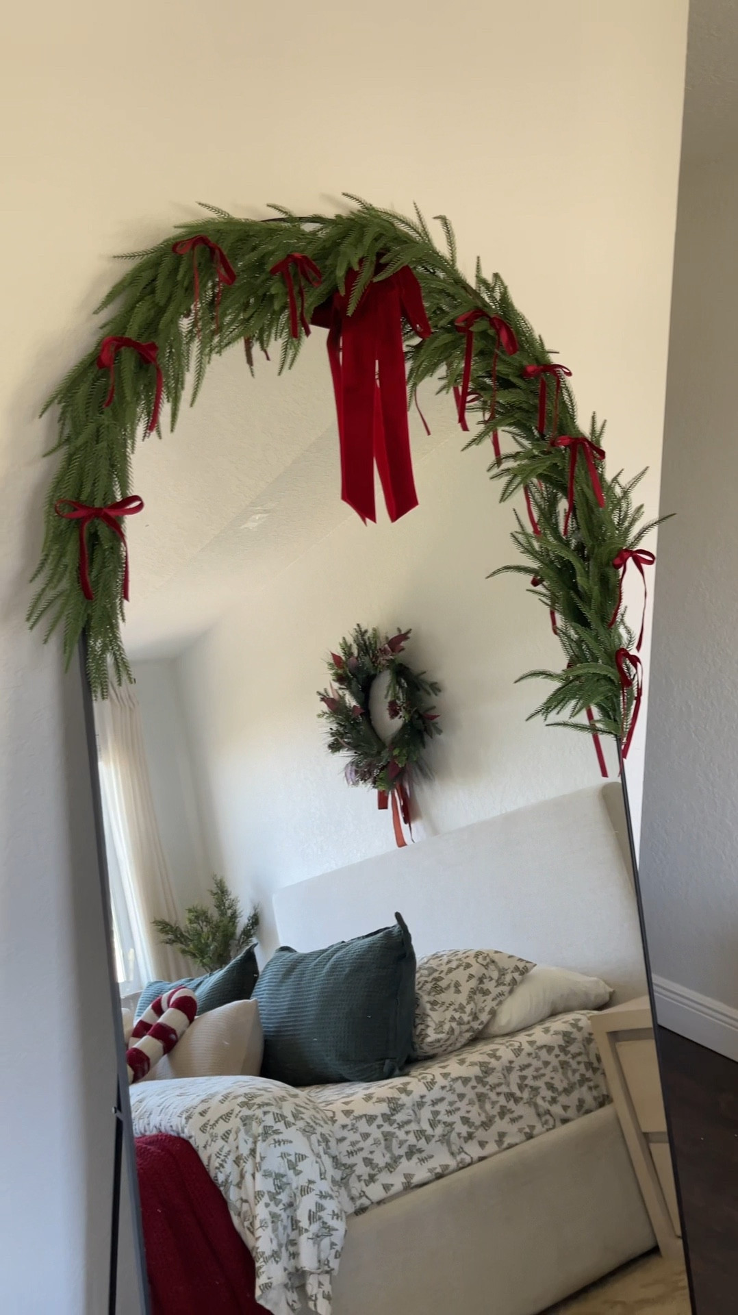 Making my room more festive 

#LTKSeasonal #LTKHoliday #LTKHome