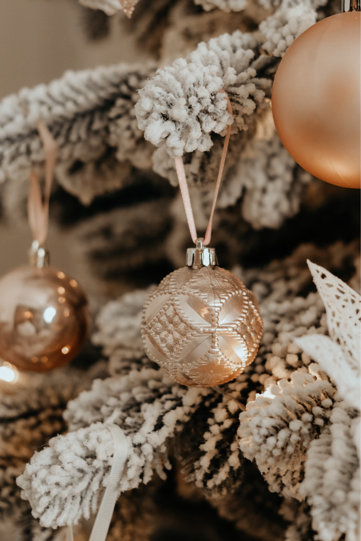 Christmas | Christmas Decor | Christmas Tree | Christmas Ornaments | Holiday | Holidays | Seasonal | Under $25 | Under $50 | Home | Interior | Design | Sale 

#LTKSeasonal #LTKhome #LTKHoliday
