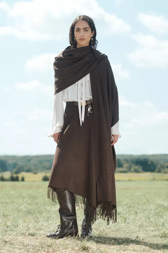 LIMITED EDITION ASYMMETRIC HEM FRINGED SKIRT | Zara US