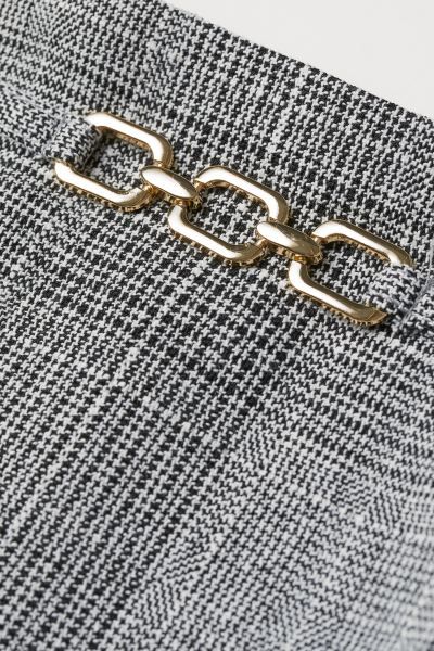 Chain-detail Mini Skirt
							
							$11.99$29.99 | H&M (US)