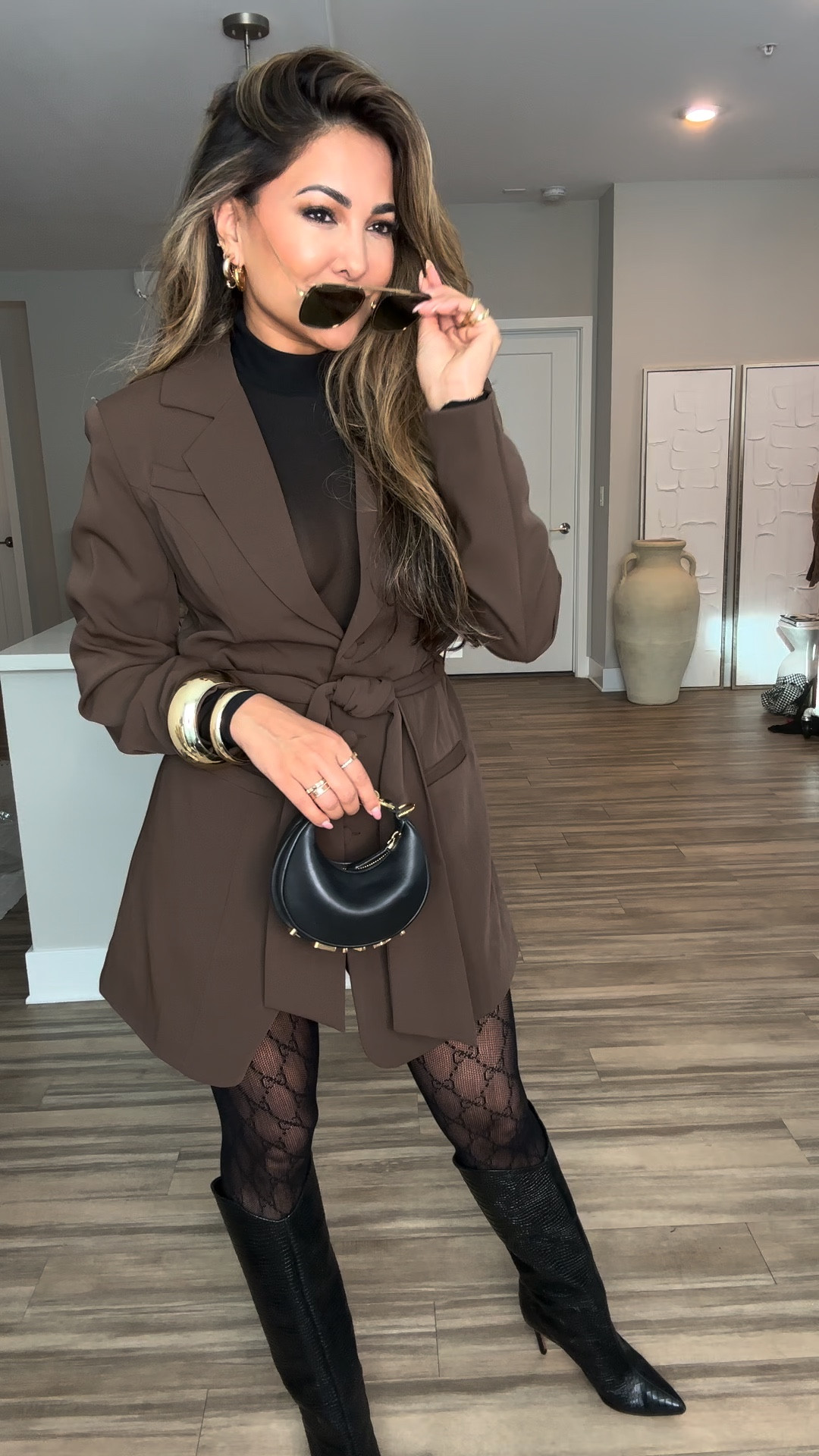 GRWM: Styling Tights For Fall 💫 #grwm 

+ Fashion hack on how to tie your jacket strap into a perfect square knot!



Outfit Breakdown:
blazer dress — @showpo 
top — @nordstrom 
shoes — @schutz
tights — @gucci 
earrings + bag — @fendi 
hand cuff — @juliavaughn 
bangles — @8otherreasons 
perfume — @viktorandrolf 
sunnies — @amaviieyewear

#LTKbeauty #LTKHoliday #LTKstyletip