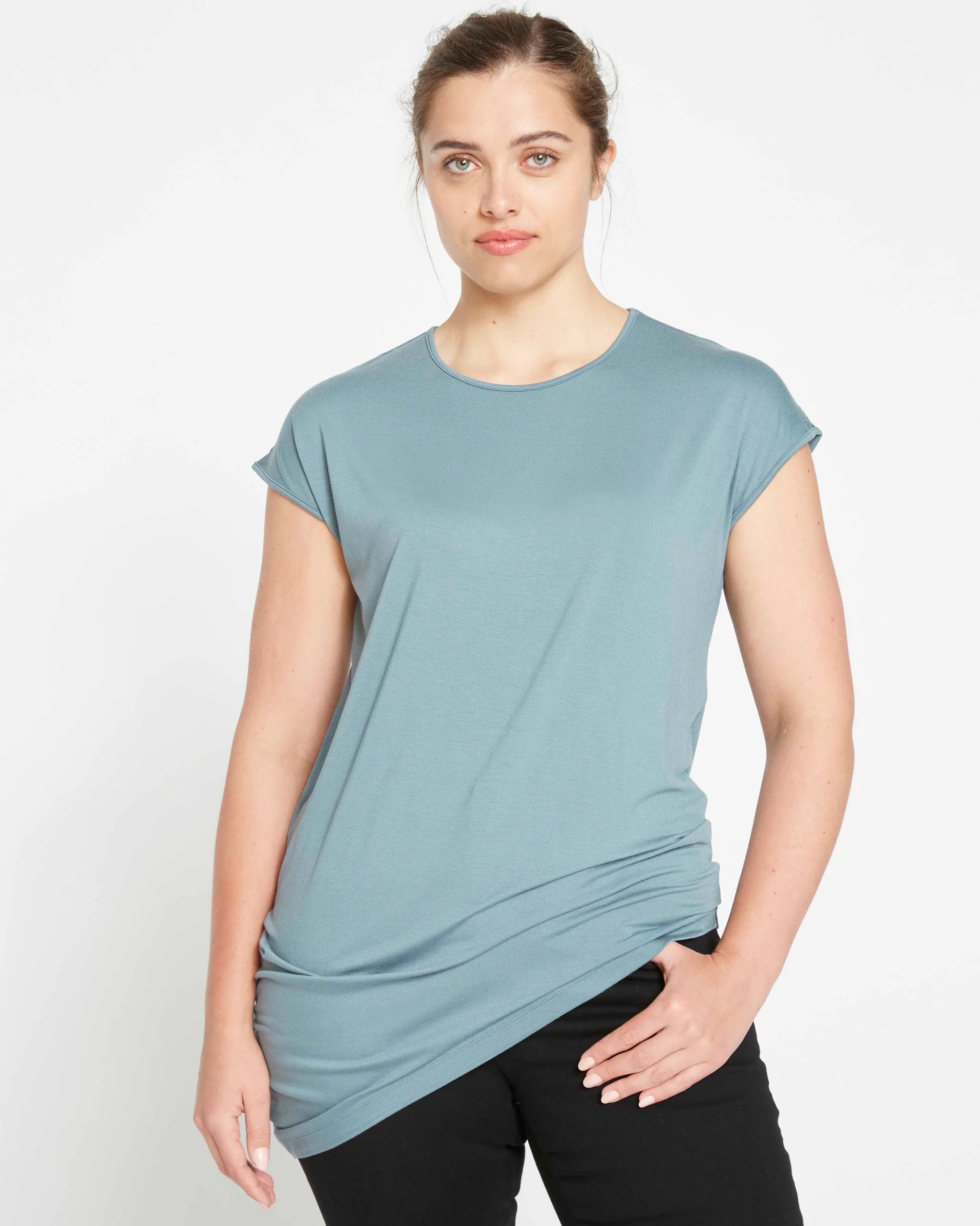 Liquid Jersey Crew Neck Genevette Top - Storm | Universal Standard