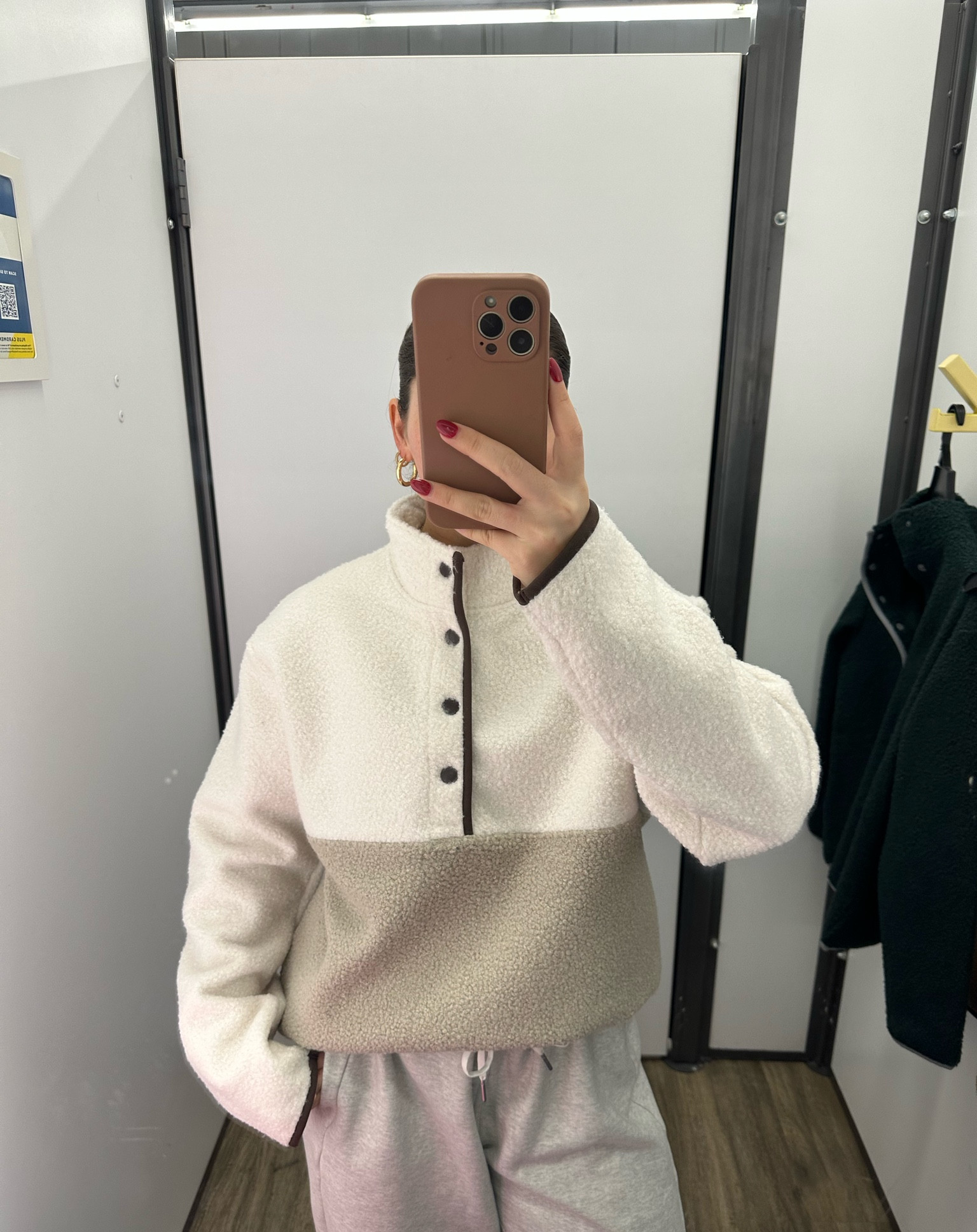 this fleece is toooo good😭 every single color is amazing. i picked this one! 40% off rn (size small) 

#LTKFindsUnder50 #LTKGiftGuide #LTKSeasonal