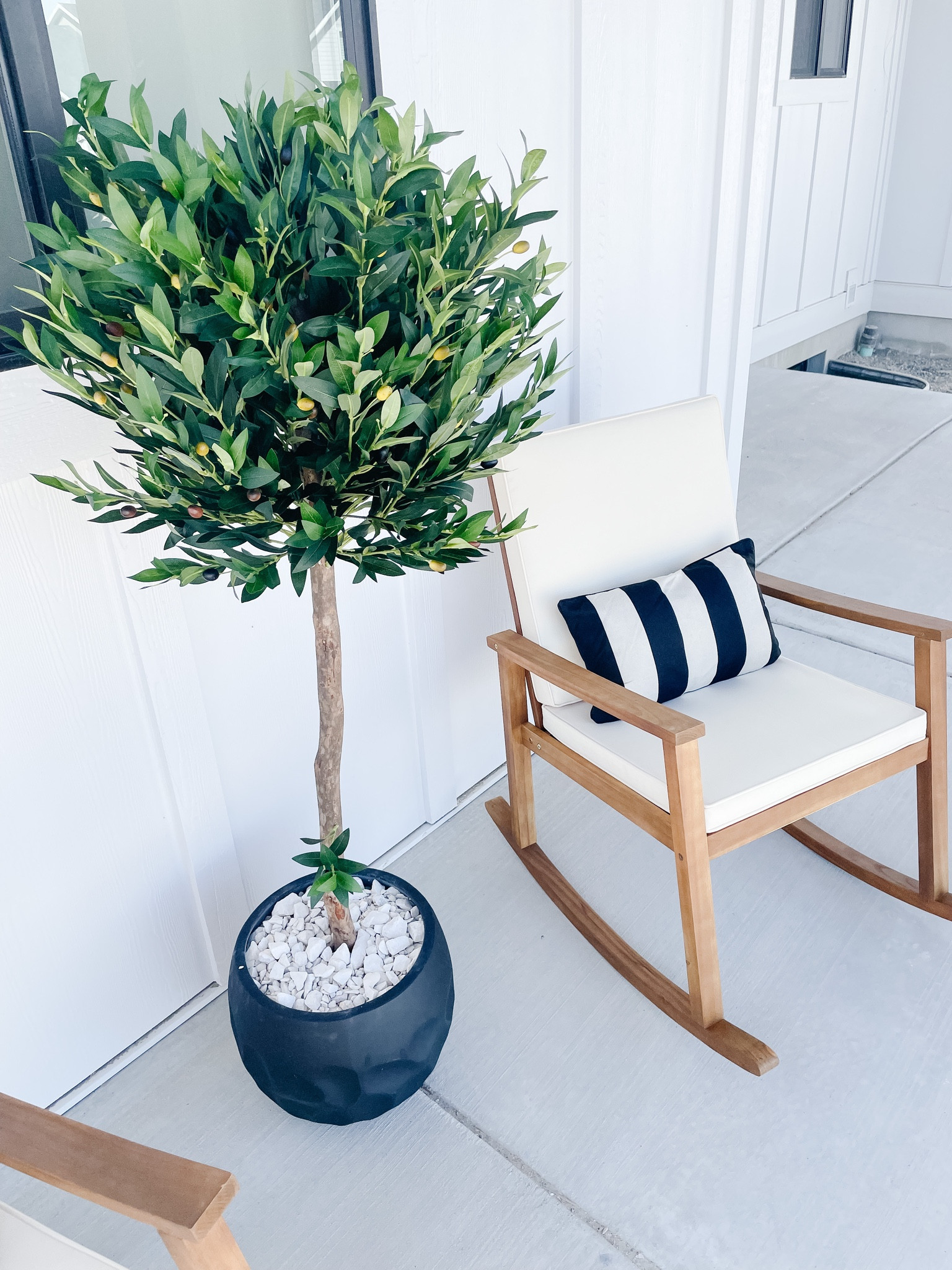 It’s almost porch weather! Pretty your porch with some new rockers & plants that will last all year round! 

#LTKFind #LTKSeasonal #LTKhome