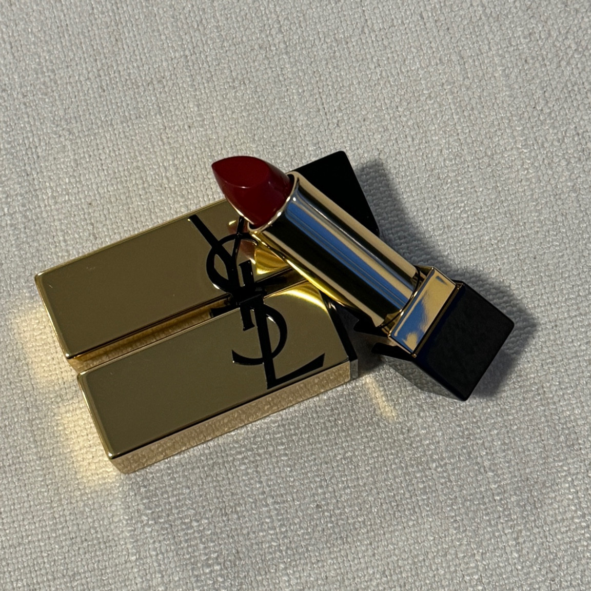 Red lip

#LTKbeauty #LTKGiftGuide #LTKHoliday