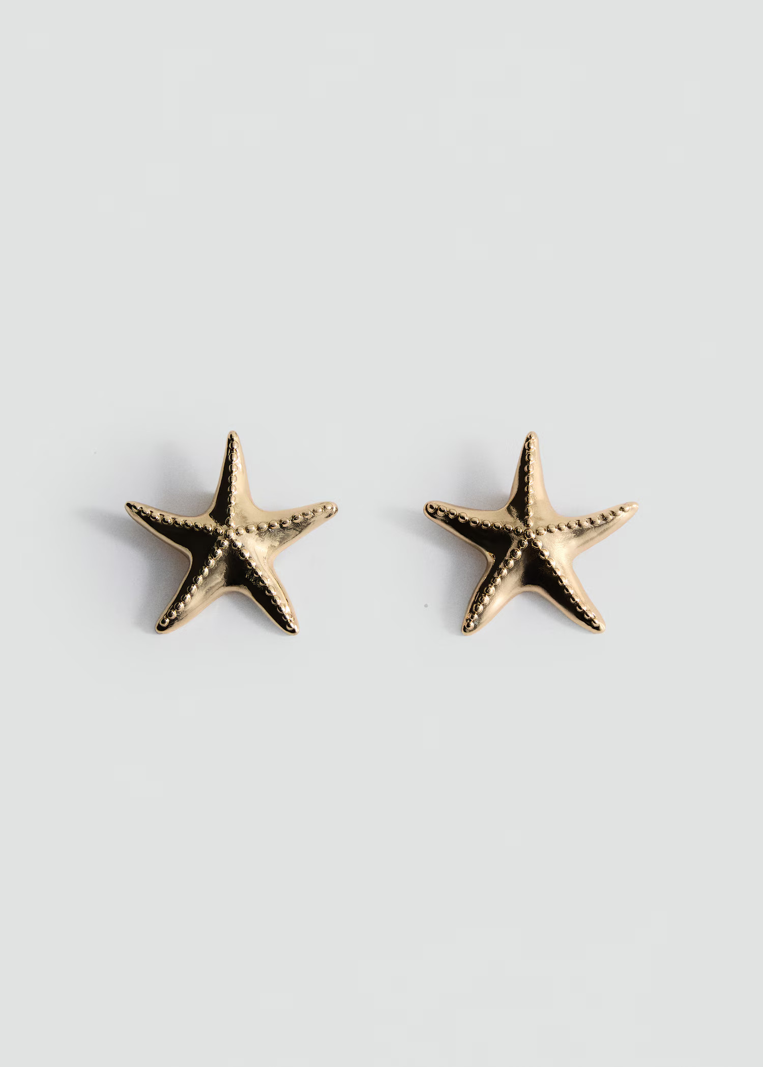 Star design earrings - Women | MANGO Canada | Mango Canada